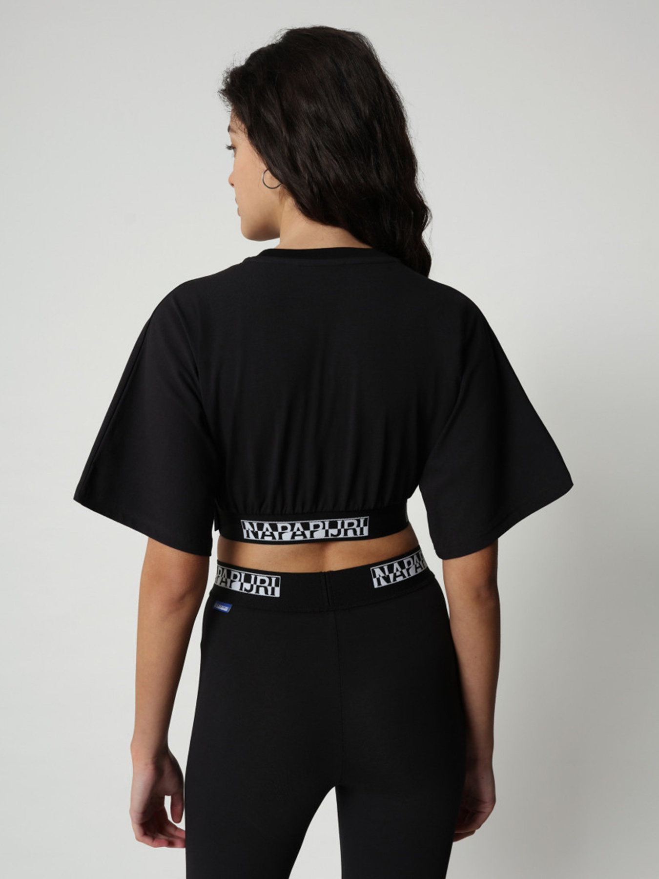 Футболки і поло Napapijri S-Box модель NP0A4FCO0411 Фото