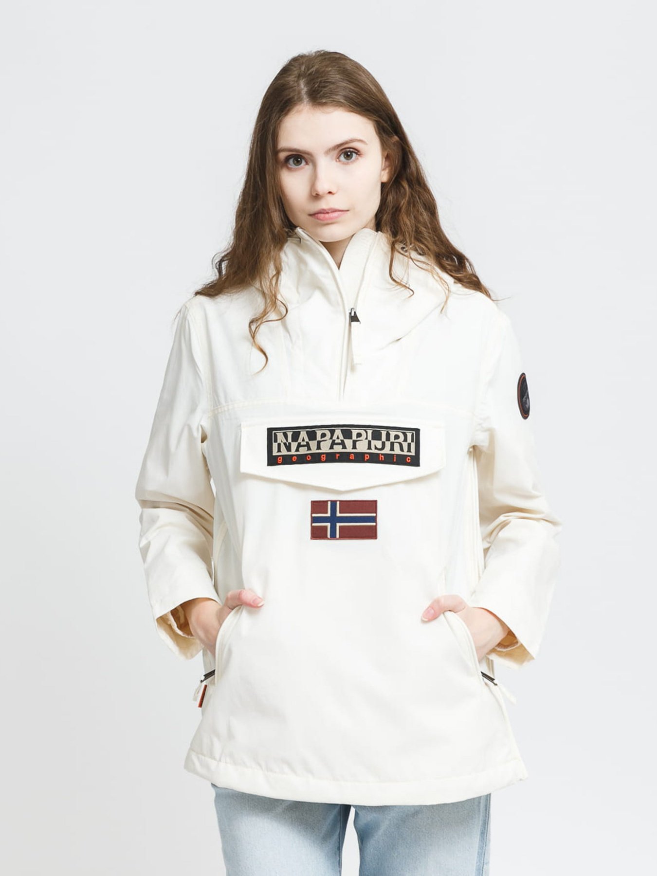 Анорак Napapijri Rainforest Summer Pocket модель NP0A4FDPNA91 Анорак Napapijri Rainforest Summer Pocket модель NP0A4FDPNA91 Фото