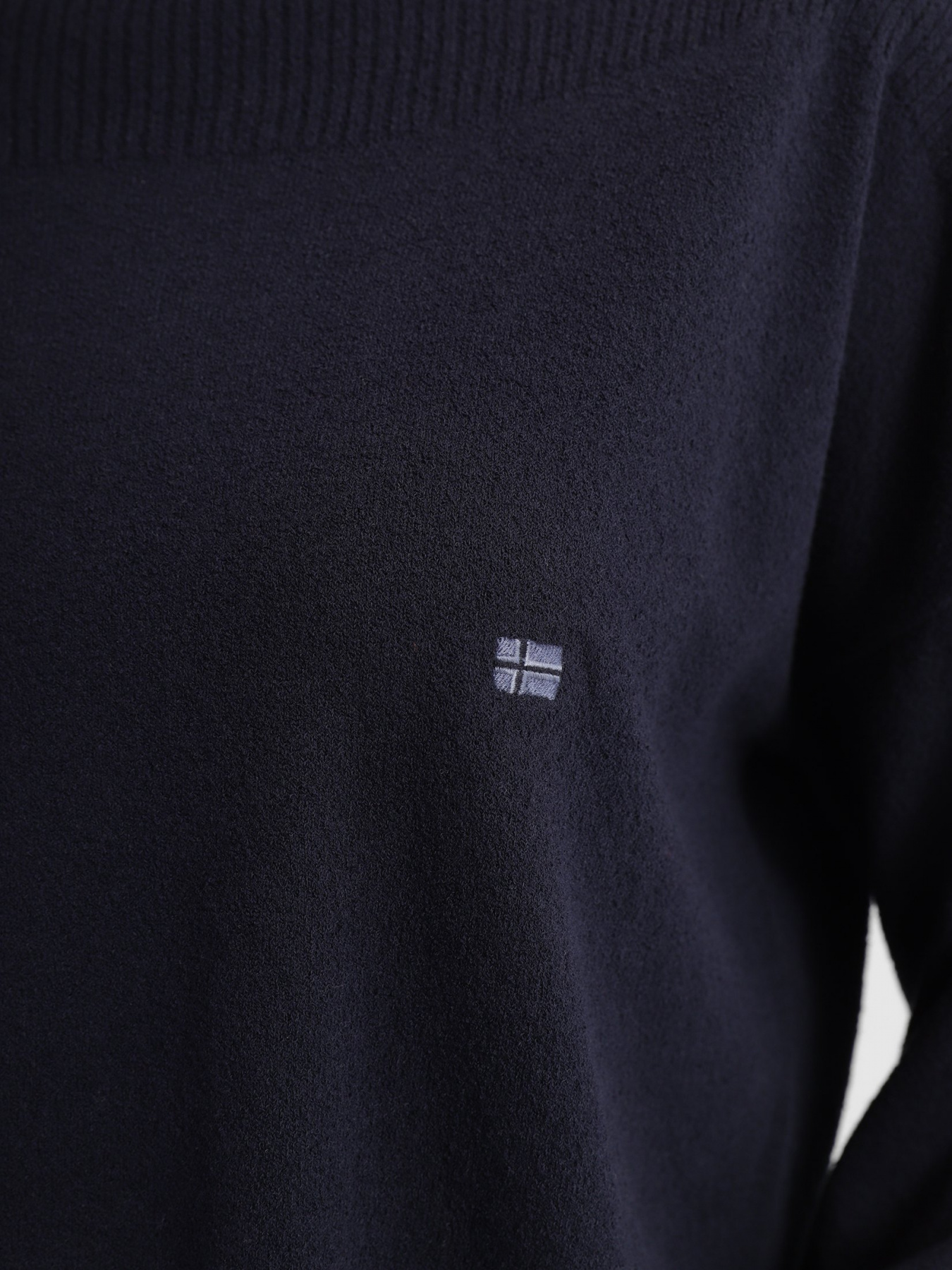 Джемпер Napapijri DILEO модель NP0A4FFS1761 Фото