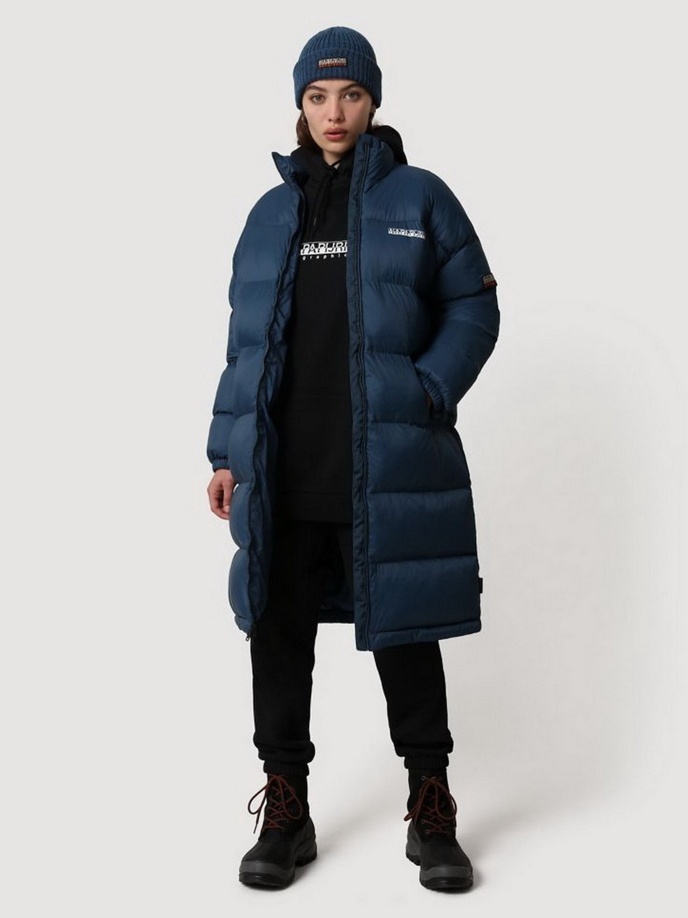 Зимняя куртка Napapijri Box Long модель NP0A4FS1BB81 Фото