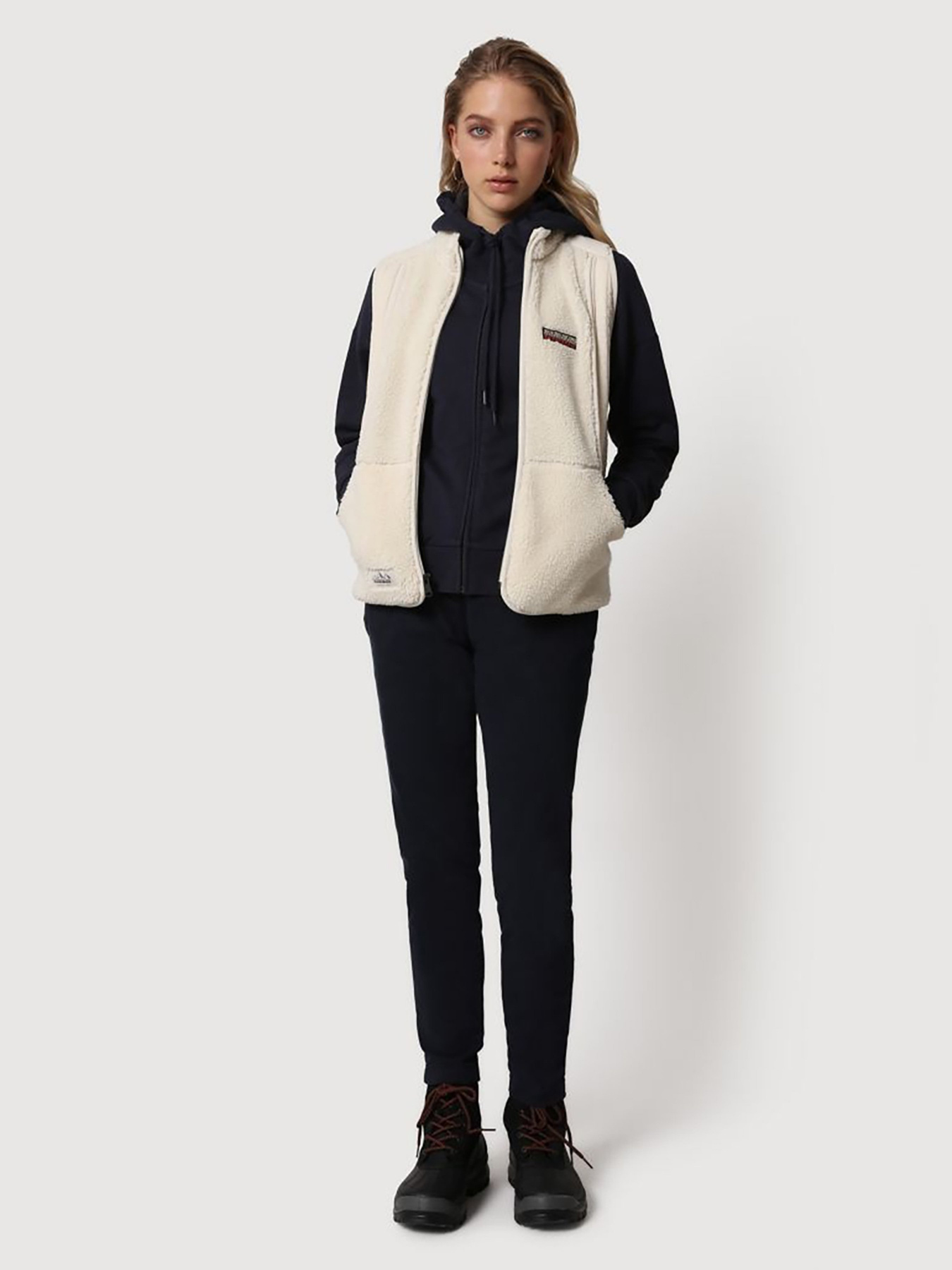 Спортивная кофта Napapijri Balis модель NP0A4FSC1761 Фото