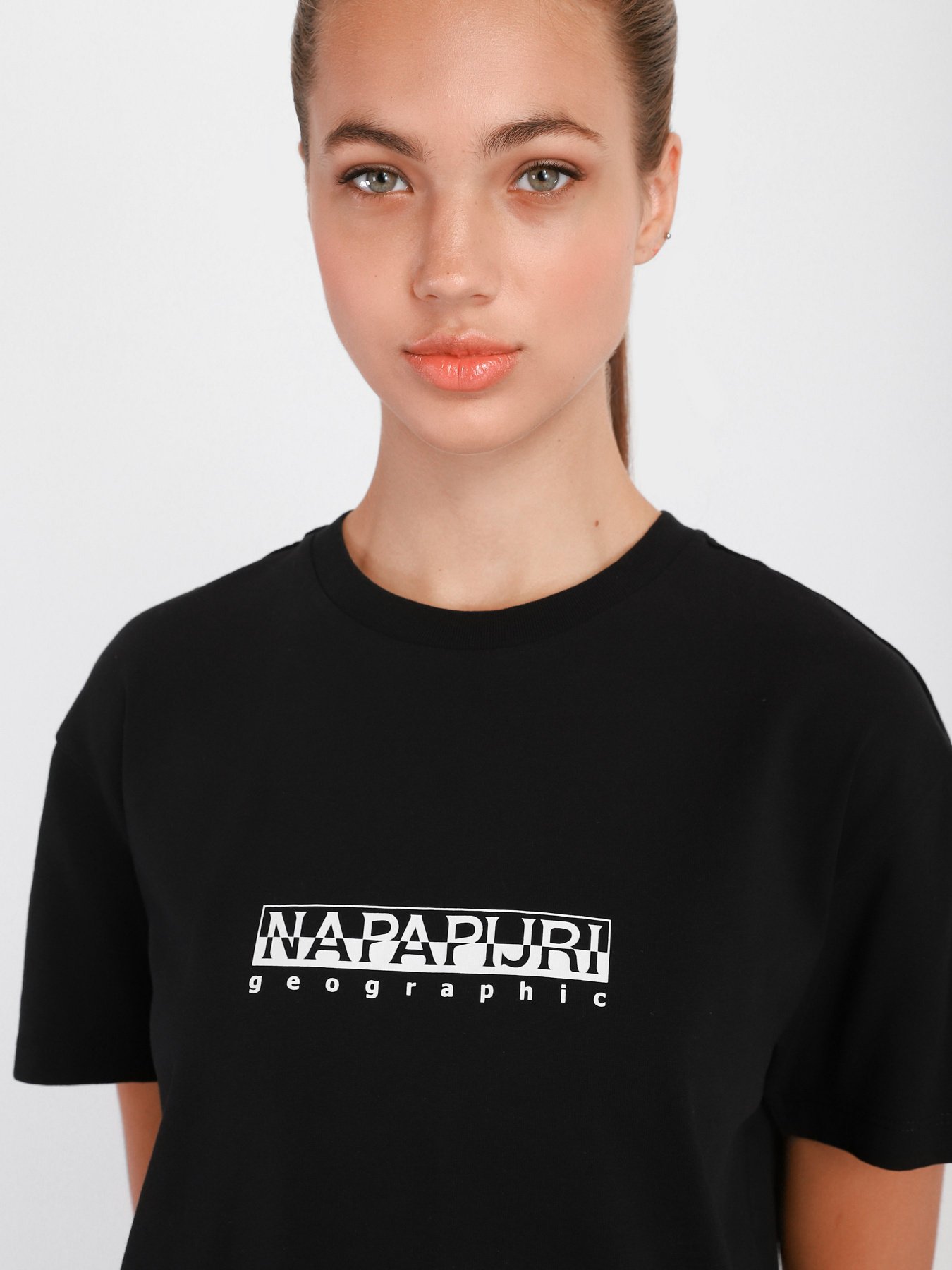 Футболки и поло Napapijri BOX модель NP0A4FSN0411 Фото