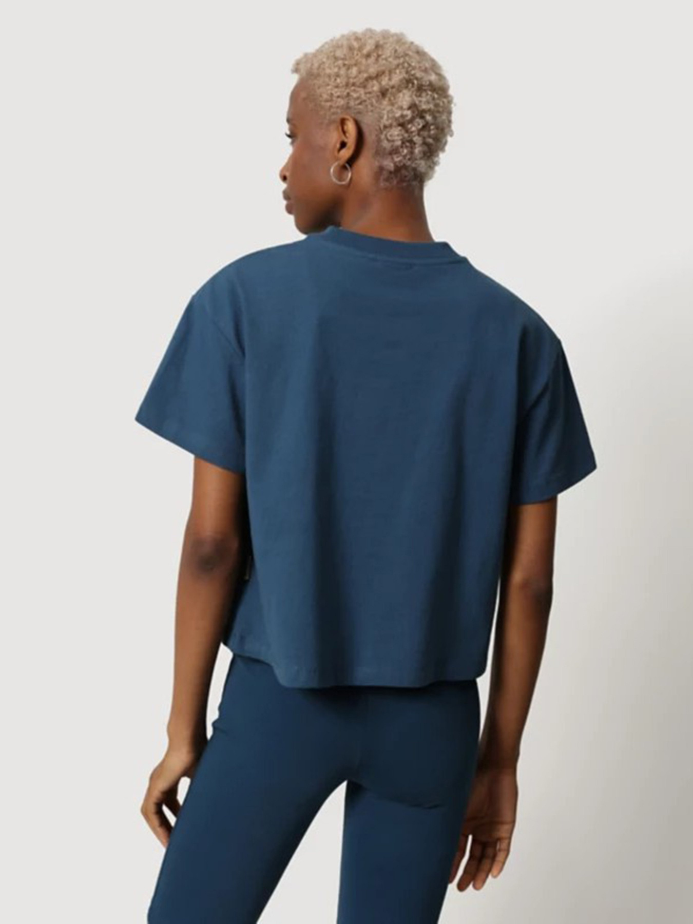 Футболки и поло Napapijri S-BOX W CROPPED 2 модель NP0A4FSOBB81 Фото