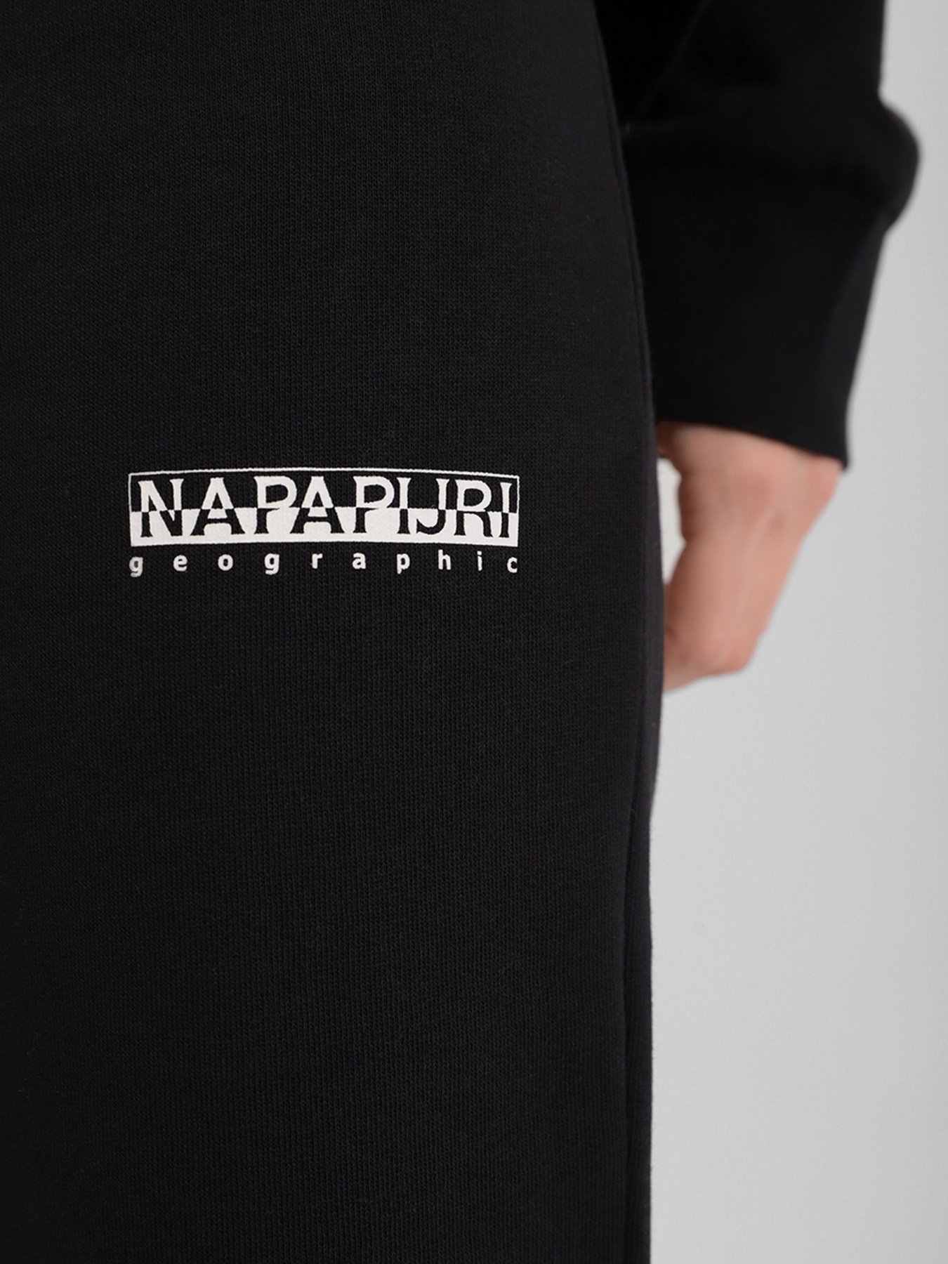 Штаны спортивные Napapijri Box модель NP0A4FV50411 Фото