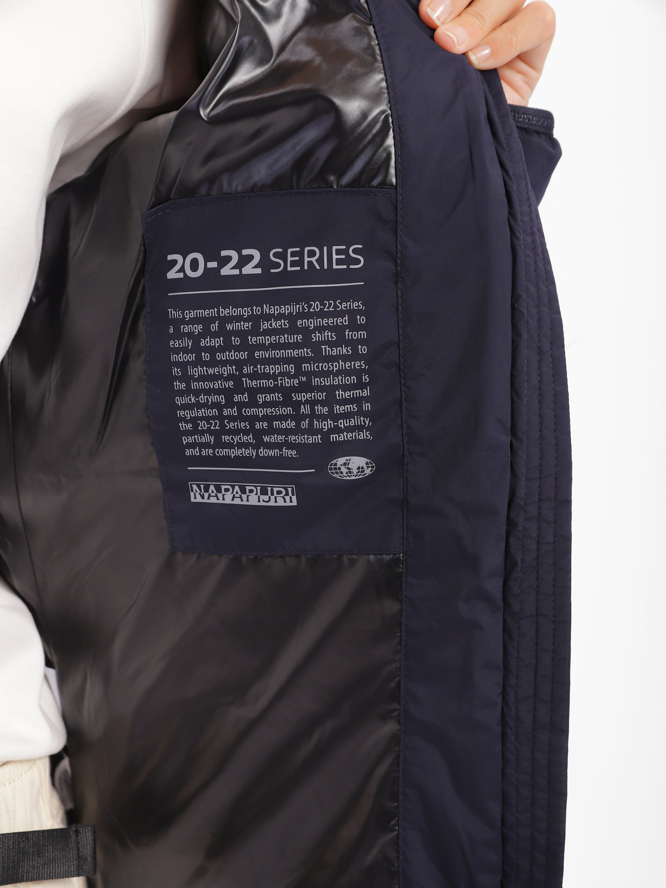 Зимняя куртка Napapijri 20-22° Series модель NP0A4GPM1761 Фото