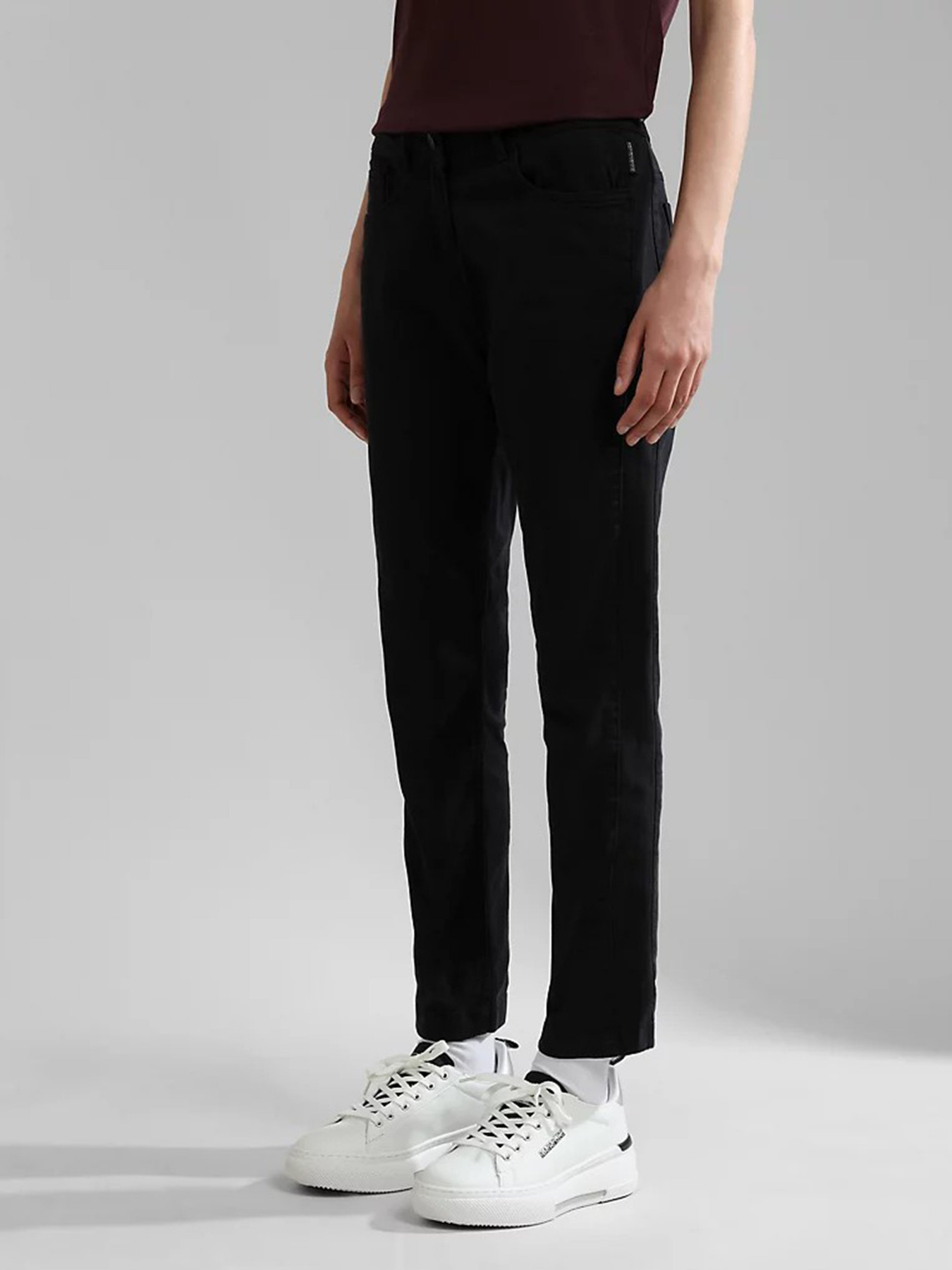 Прямые джинсы Napapijri  Archi 5 модель NP0A4GQ50411 Фото