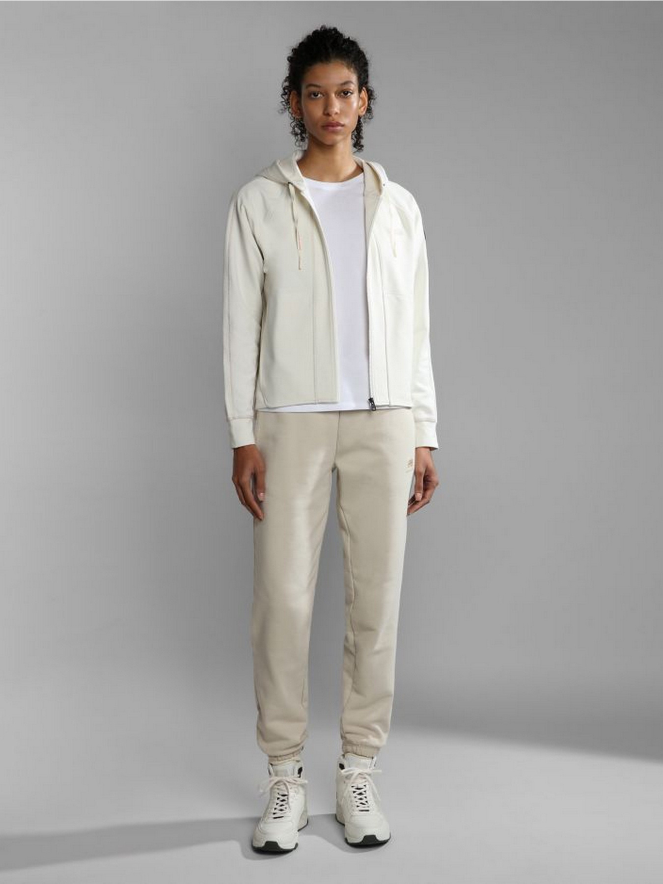 Футболка Napapijri S-NINA модель NP0A4H870021 Фото