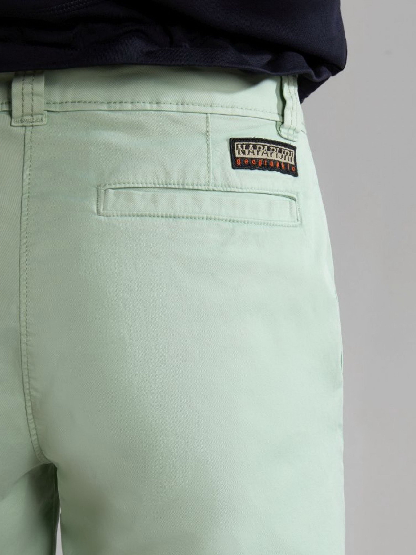 Шорты Napapijri NARIE 1 модель NP0A4G7JG1E1 Фото