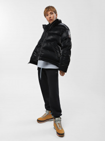 Зимняя куртка Napapijri Ellis Puffer модель NP0A4HCI0411 Фото