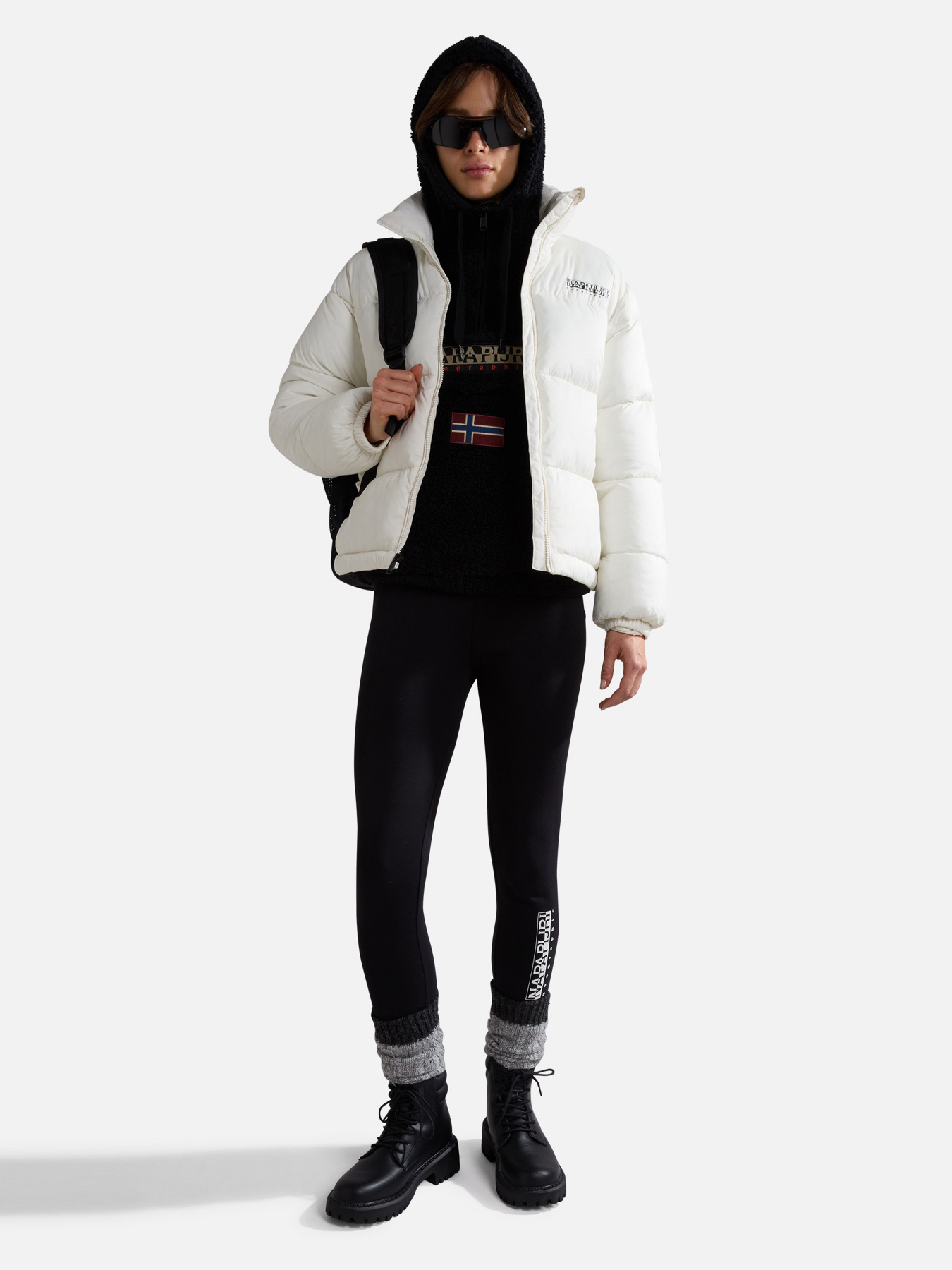 Демисезонная куртка Napapijri Box Puffer модель NP0A4HJVN1A1 Фото