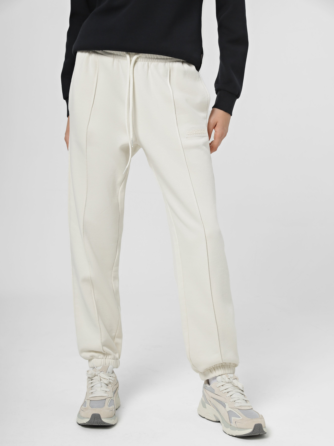 Штаны спортивные Napapijri Iaato Joggers модель NP0A4HD8N1A1 Фото