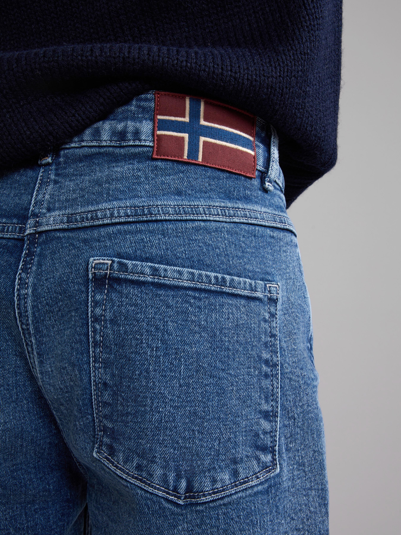 Прямі джинси Napapijri Byrd модель NP0A4HHOD971 Прямі джинси Napapijri Byrd модель NP0A4HHOD971 Фото