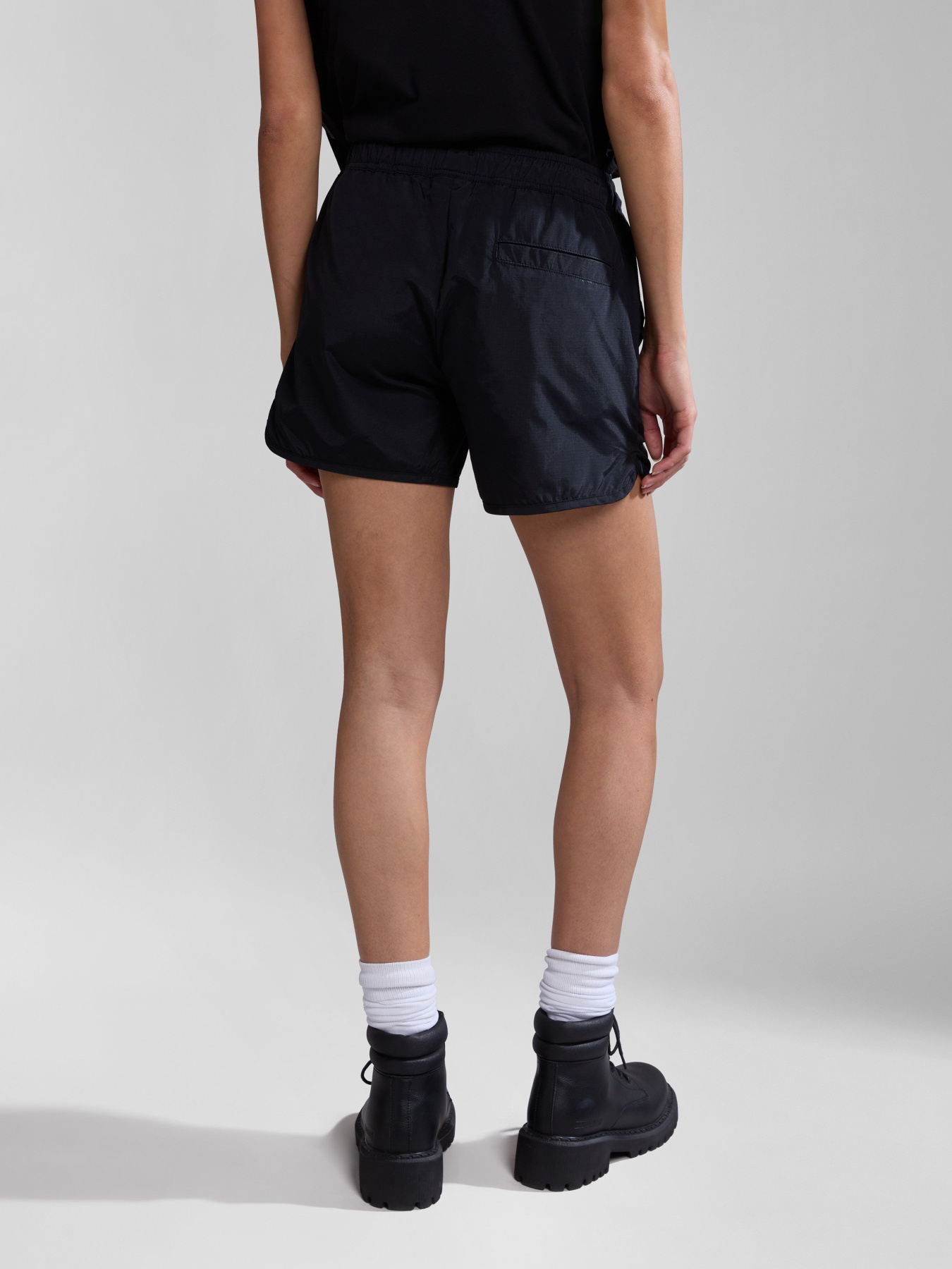 Шорти Napapijri Boyd модель NP0A4HNN0411 Фото