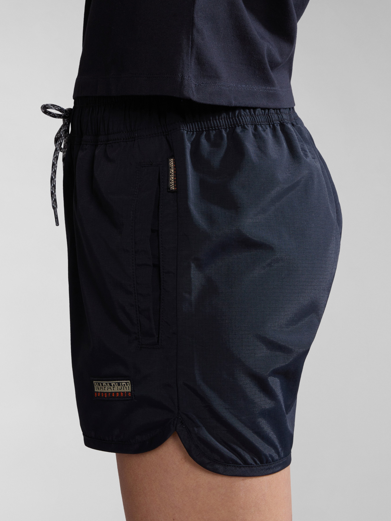 Шорти Napapijri Boyd модель NP0A4HNN0411 Фото
