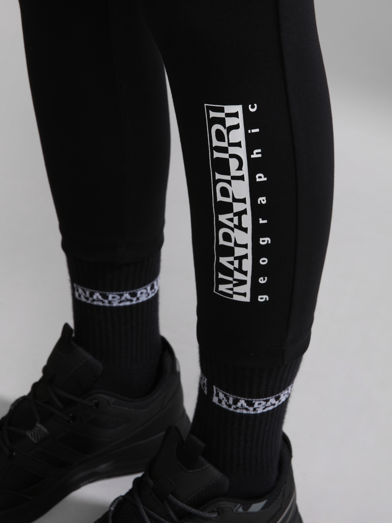 Леггинсы Napapijri M-Box Leggings 4 модель NP0A4GKT0411 Фото
