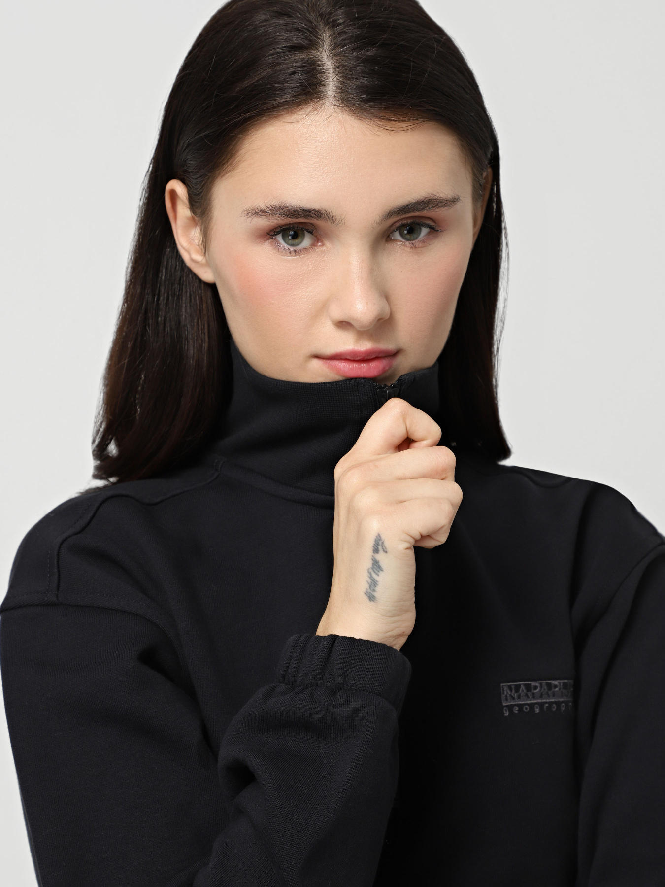 Кофта Napapijri B-Bise Hz модель NP0A4HYV0411 Фото