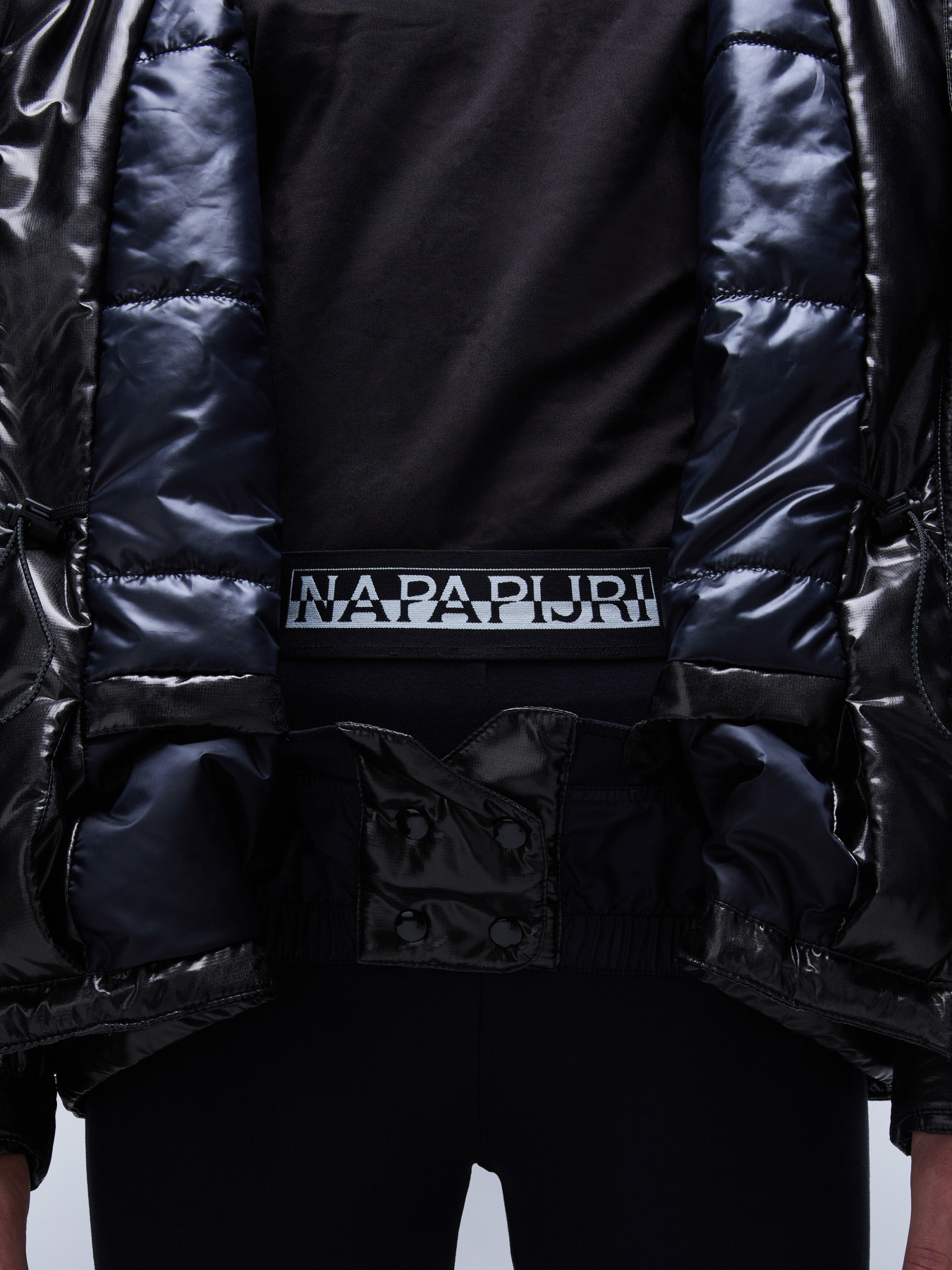 Гірськолижна куртка Napapijri Skidoo Glare модель NP0A4HYW0411 Фото