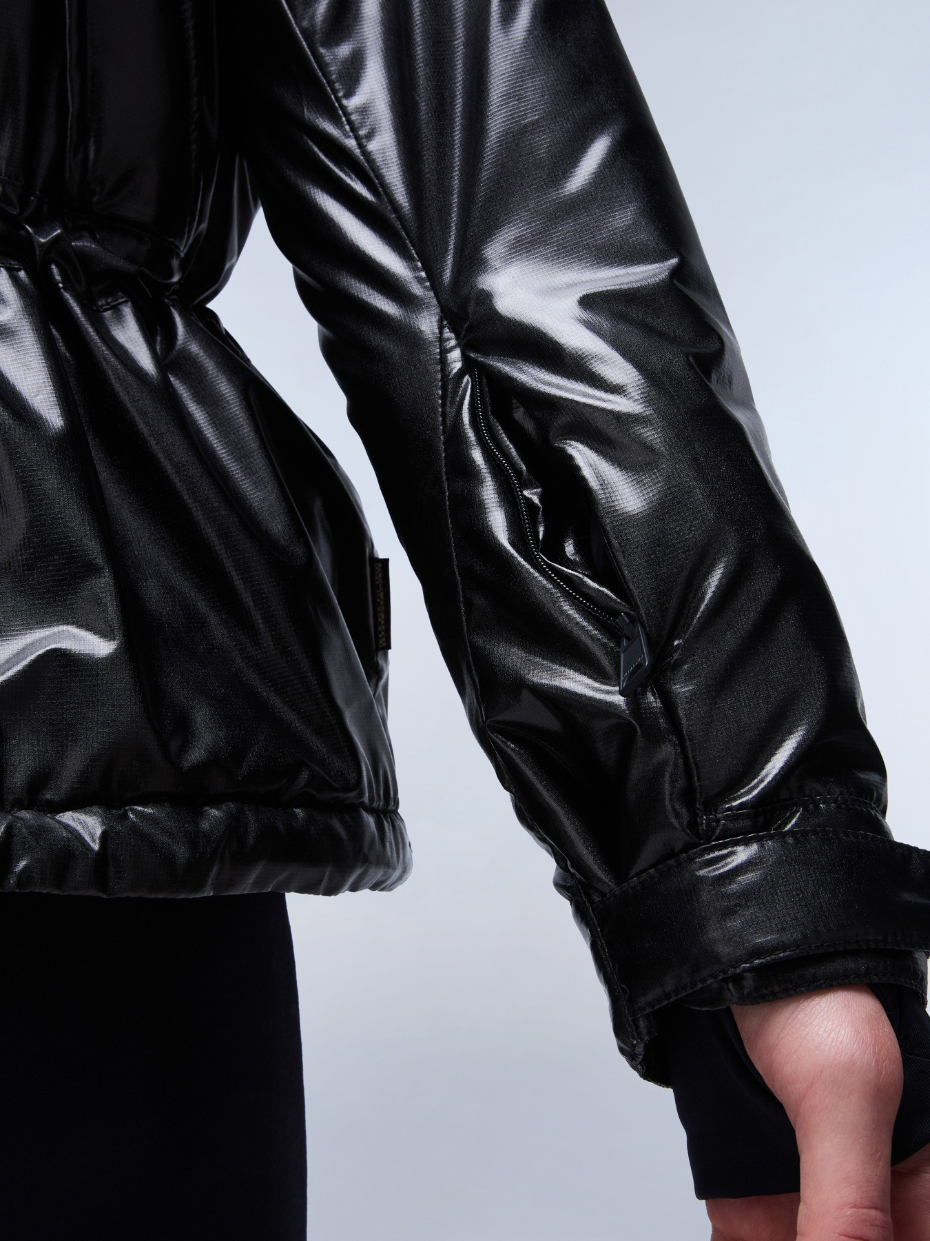 Аутдор та гірськолижна куртка Napapijri Skidoo Glare модель NP0A4HYW0411 Фото