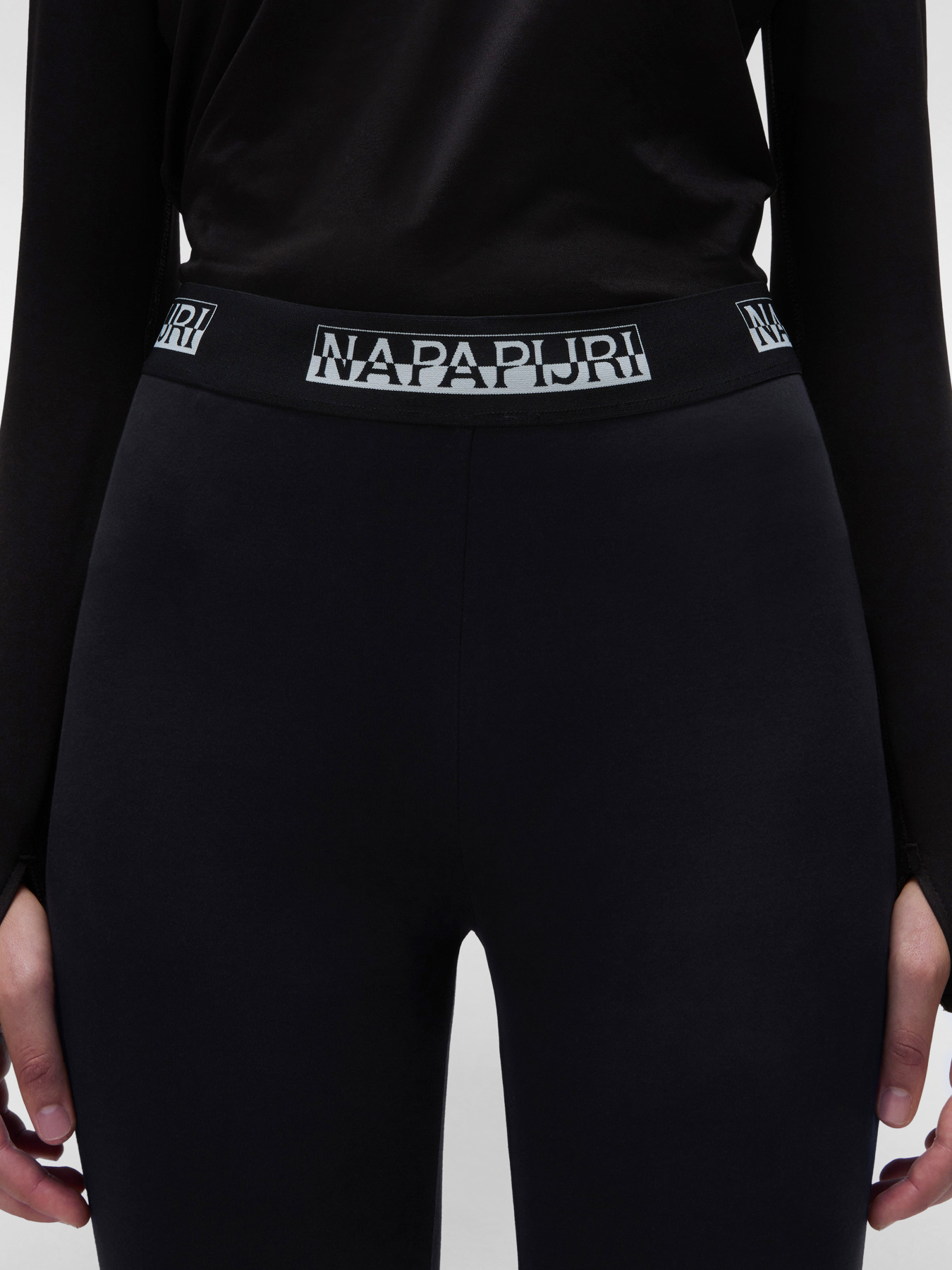 Легінси Napapijri M-Suze Leggings модель NP0A4HZ70411 Фото