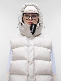 Жилет з утеплювачем Napapijri A-Glane модель NP0A4I5CN901 Фото