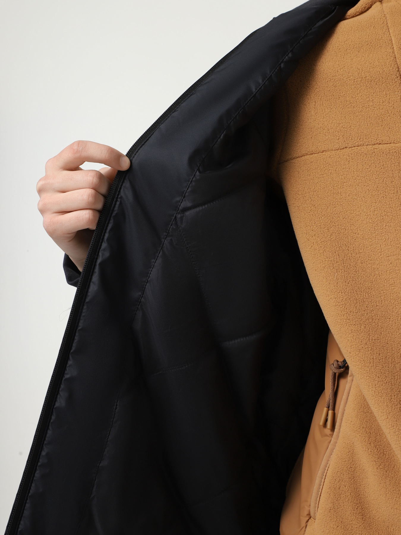 Бомбер Napapijri A-Sitter модель NP0A4I6F0411 Бомбер Napapijri A-Sitter модель NP0A4I6F0411 Фото