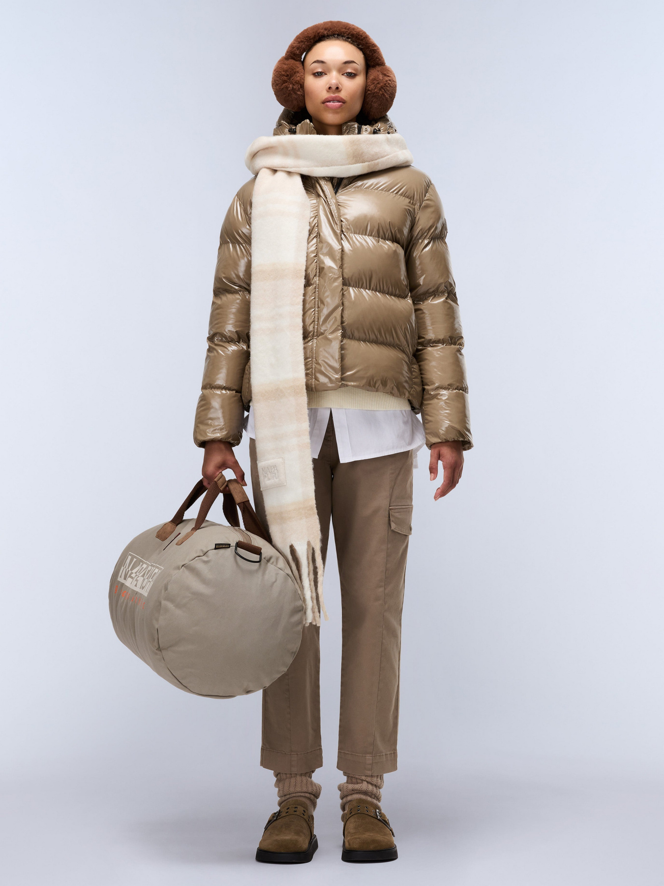 Зимова куртка Napapijri модель NP0A4HZ5N1T1 Зимова куртка Napapijri модель NP0A4HZ5N1T1 Фото