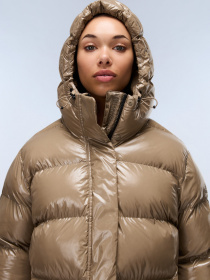 Зимова куртка Napapijri модель NP0A4HZ5N1T1 Зимова куртка Napapijri модель NP0A4HZ5N1T1 Фото