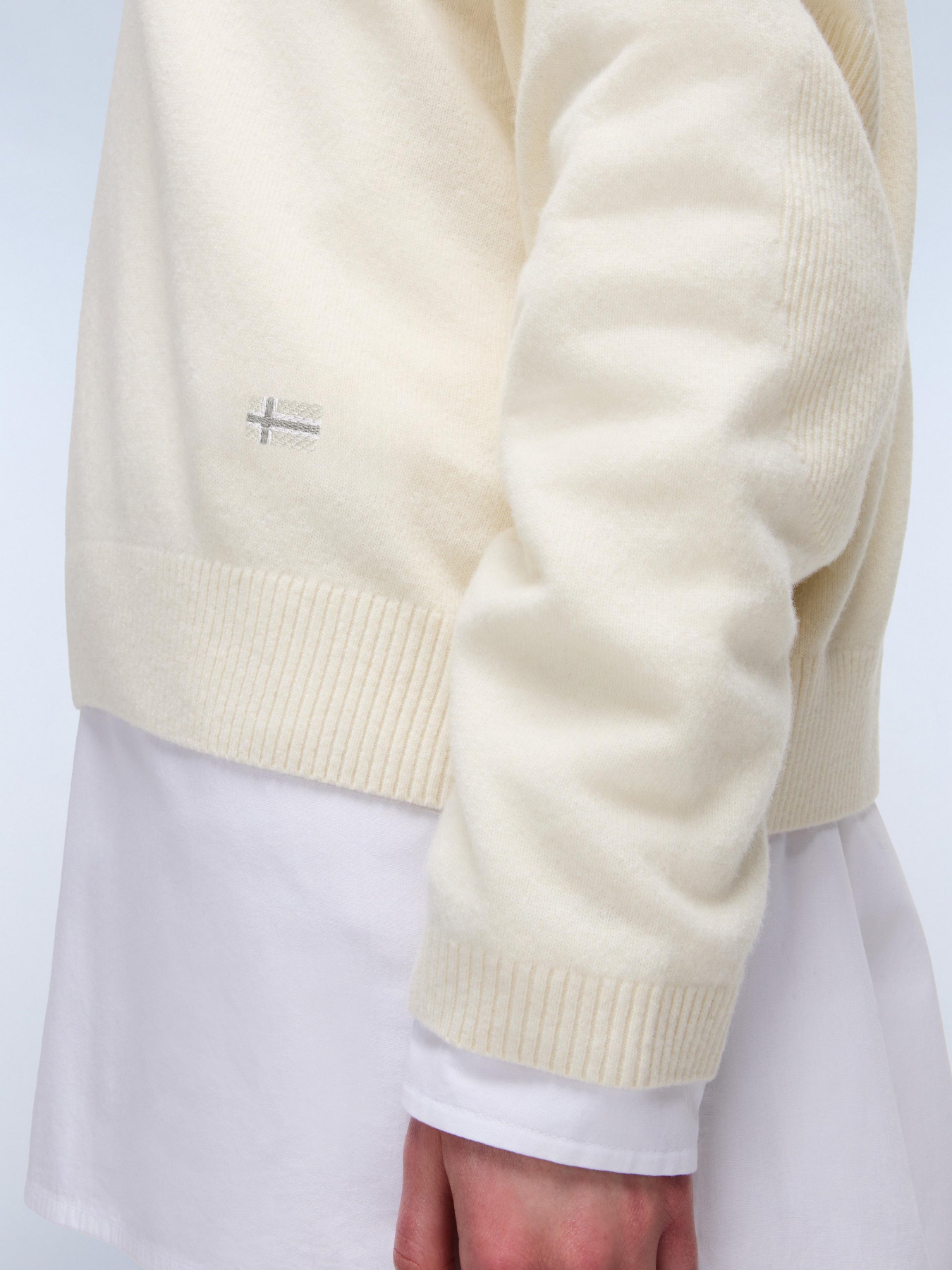 Свитер Napapijri модель NP0A88XKN1J1 Фото