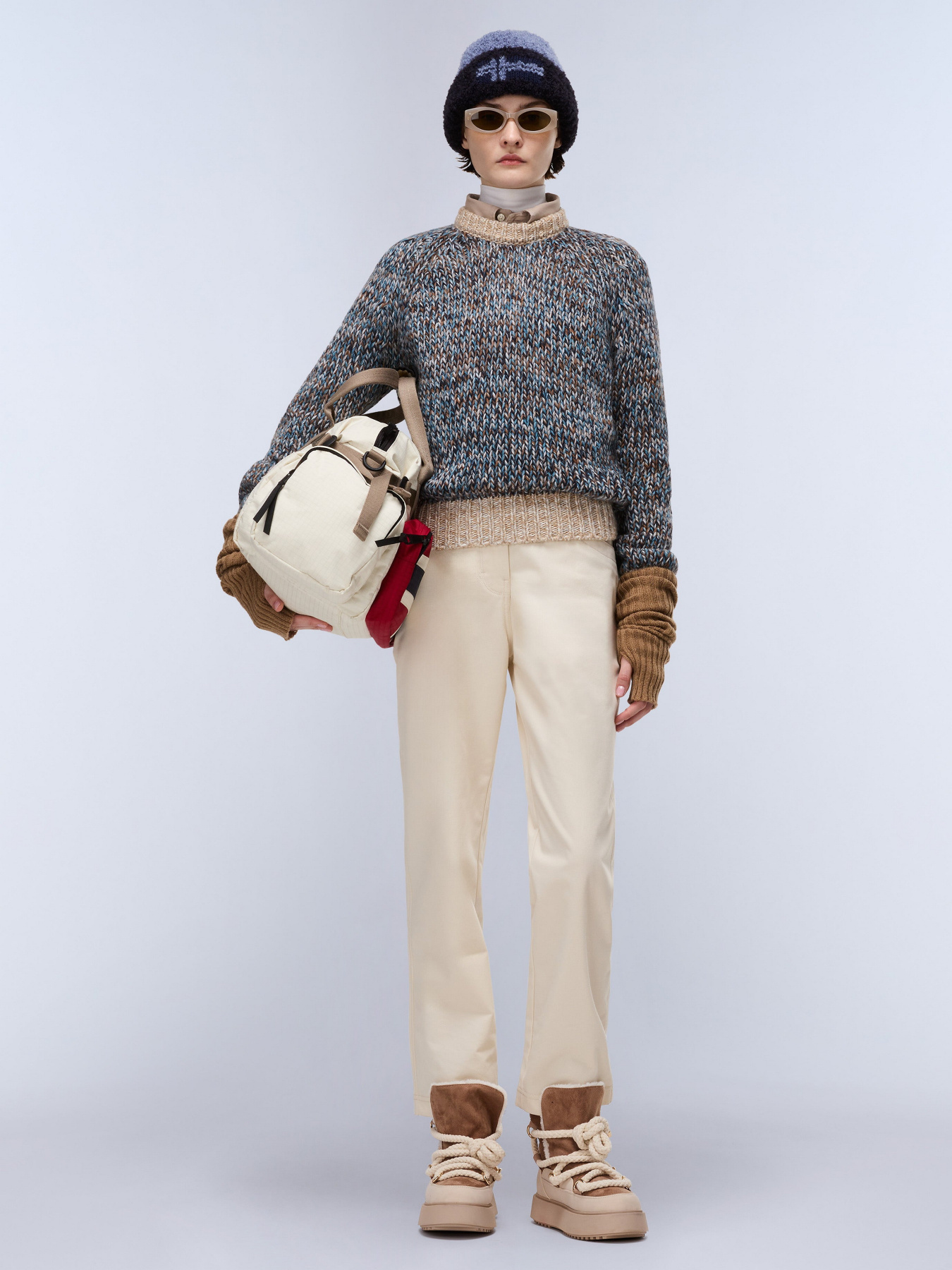 Брюки повседневные Napapijri модель NP0A88XWN1J1 Фото