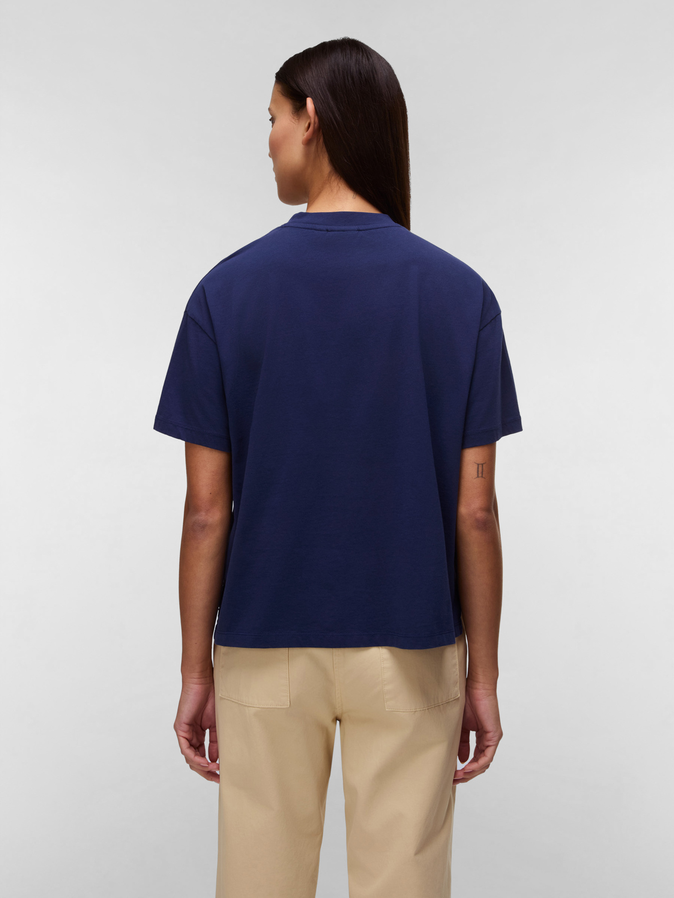 Футболка Napapijri S-AURORA модель NP0A4HF4B2Q1 Футболка Napapijri S-AURORA модель NP0A4HF4B2Q1 Фото