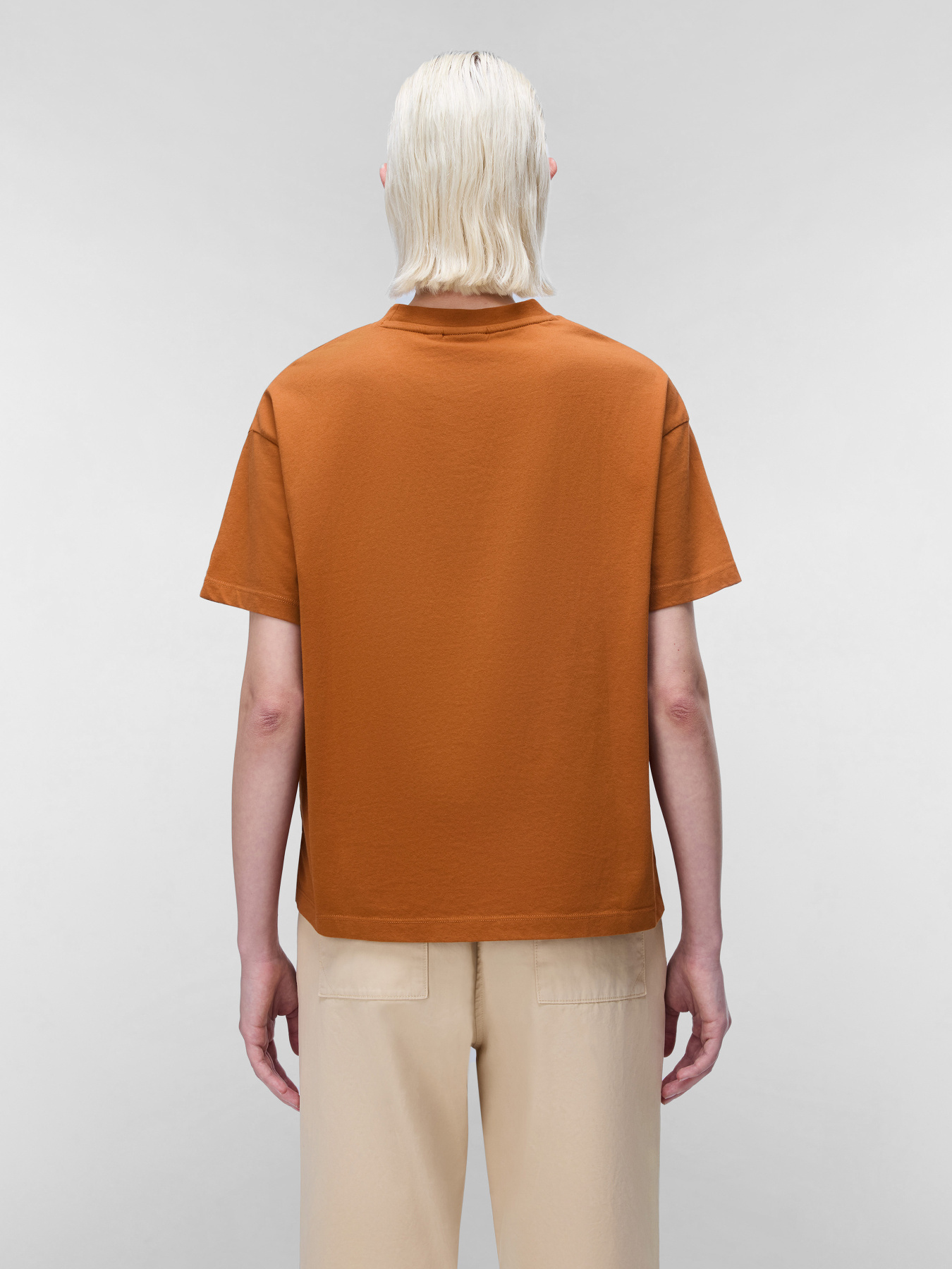 Футболка Napapijri S-AURORA модель NP0A4HF4WQ11 Футболка Napapijri S-AURORA модель NP0A4HF4WQ11 Фото