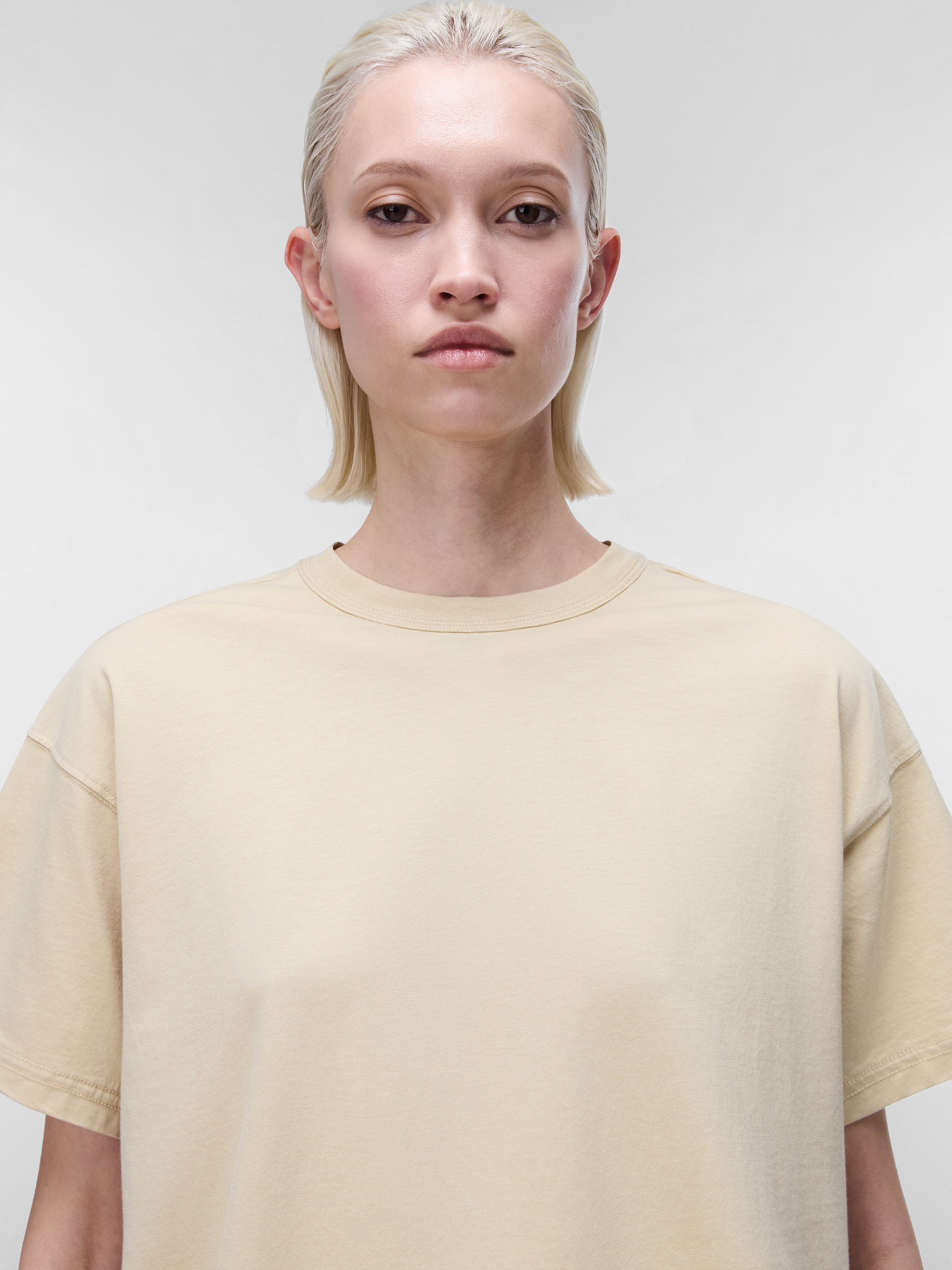 Футболка Napapijri S-MIROIR модель NP0A8AUDN3D1 Футболка Napapijri S-MIROIR модель NP0A8AUDN3D1 Фото