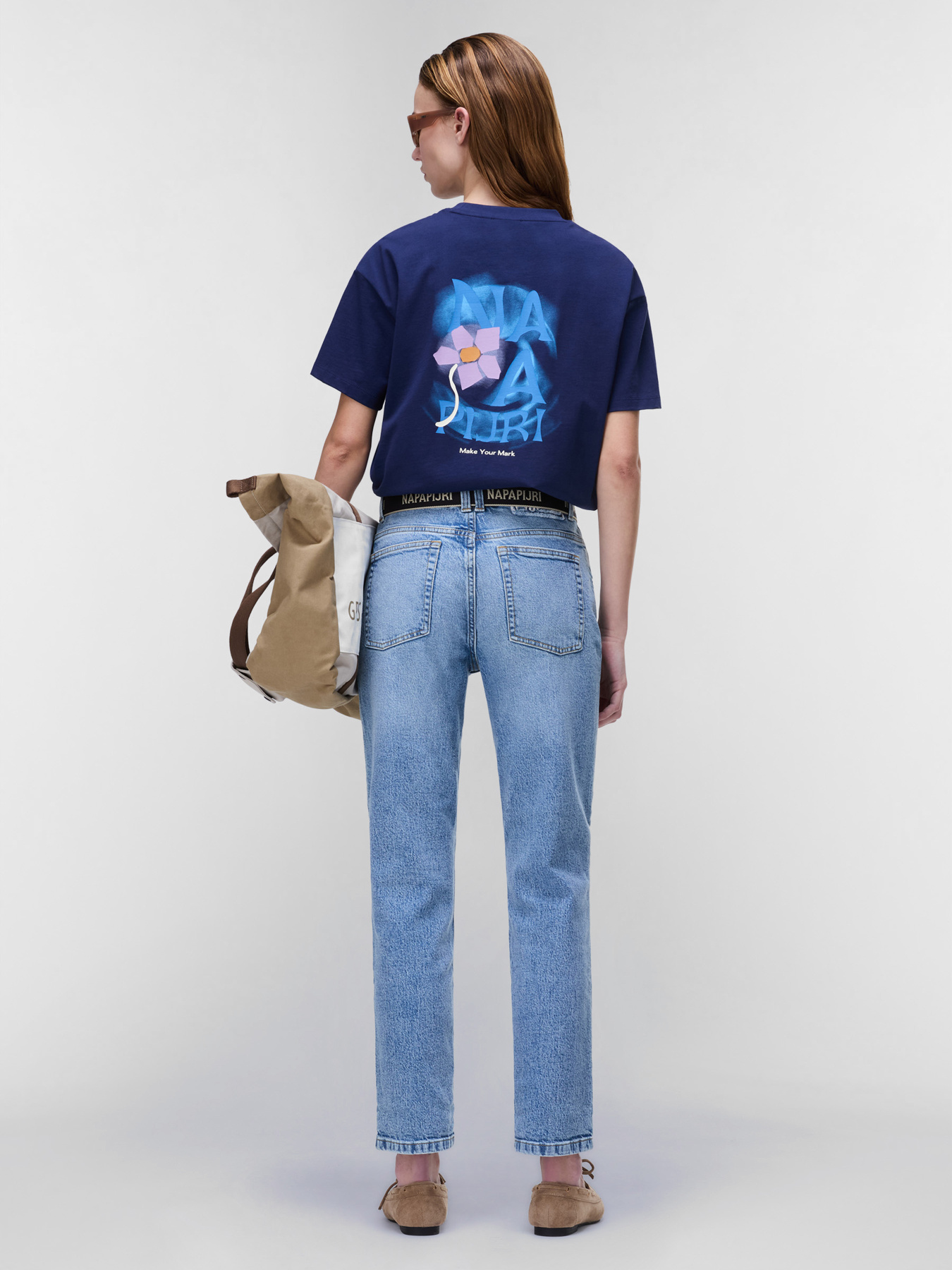 Футболка Napapijri S-ILIANA модель NP0A8BC4B2Q1 Футболка Napapijri S-ILIANA модель NP0A8BC4B2Q1 Фото