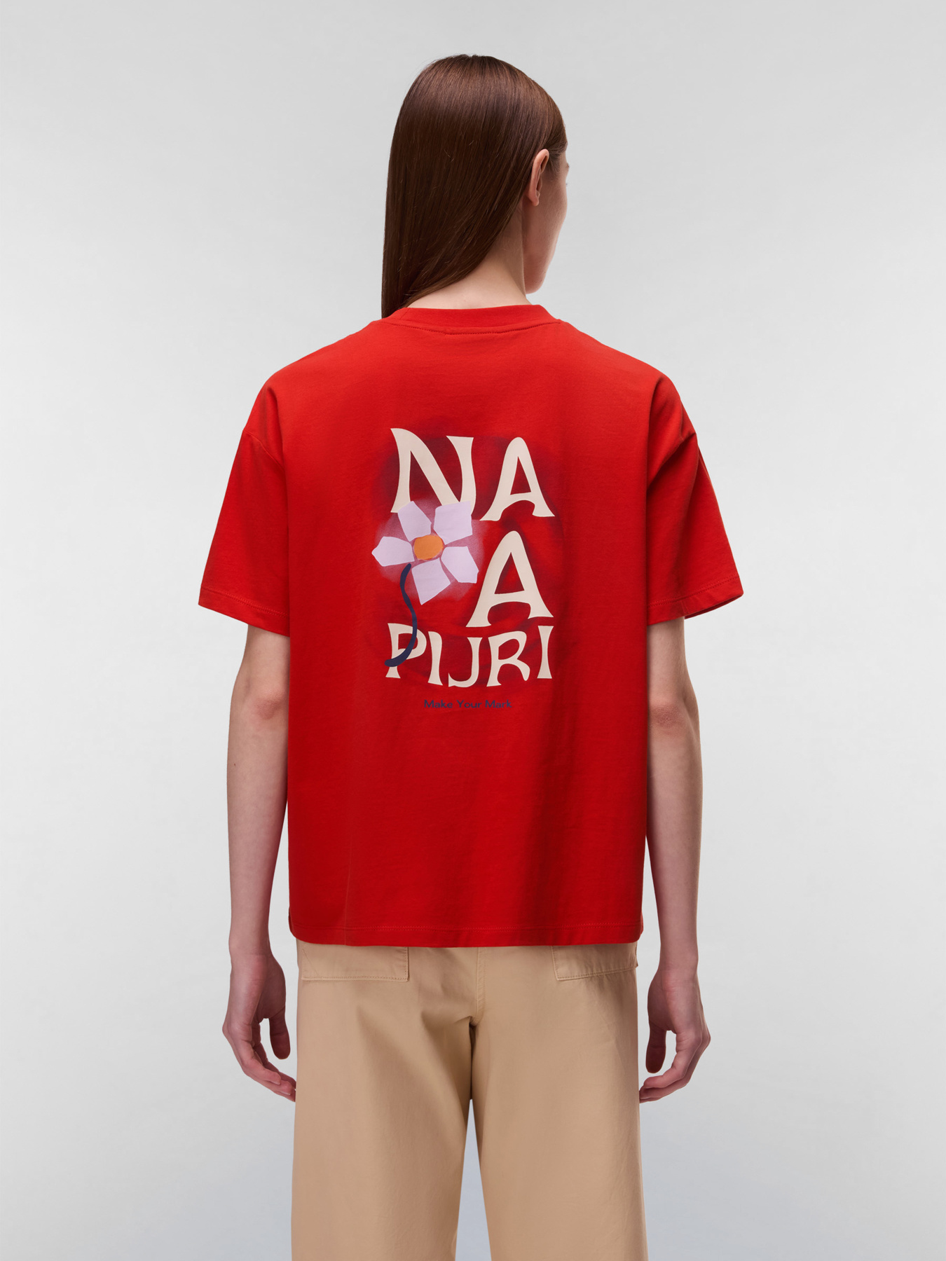 Футболка Napapijri S-ILIANA модель NP0A8BC4RAU1 Футболка Napapijri S-ILIANA модель NP0A8BC4RAU1 Фото