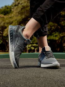 Кроссовки для тренировок ECCO M Golf S-Three модель 10290401308 Фото