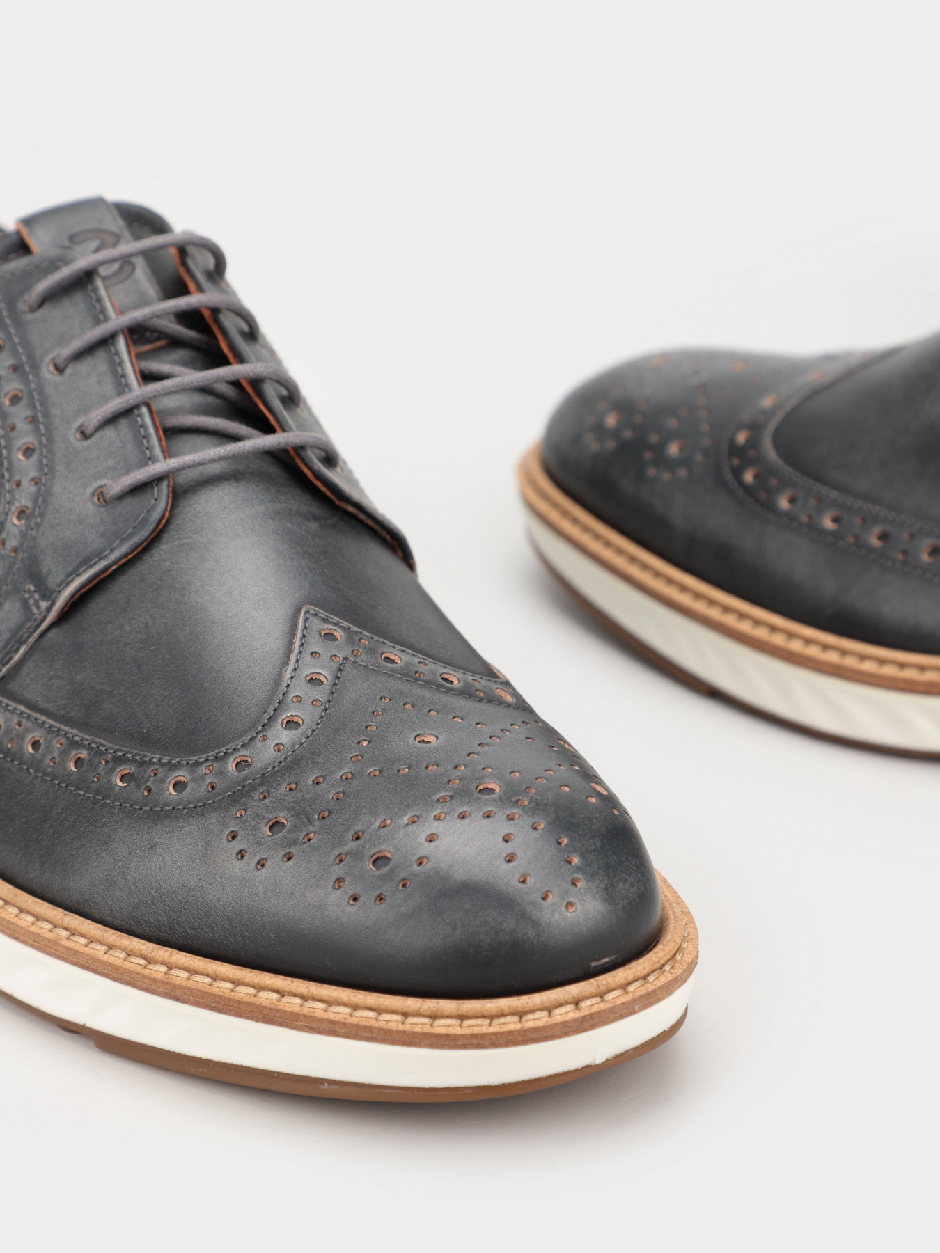 Полуботинки ECCO ST.1 Hybrid модель 83642401308 Фото