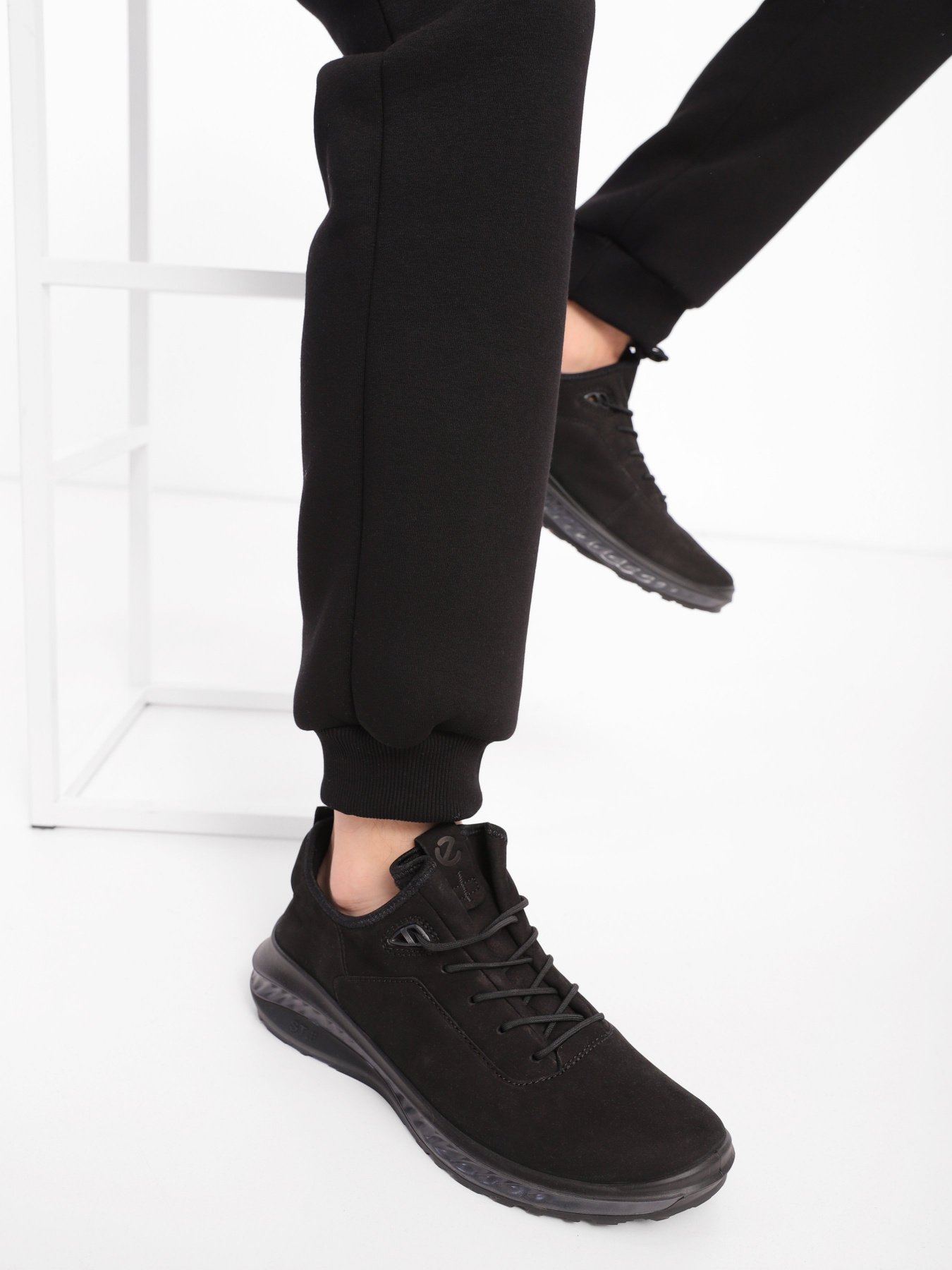 Кроссовки ECCO ST. 360 модель 82141402001 Фото