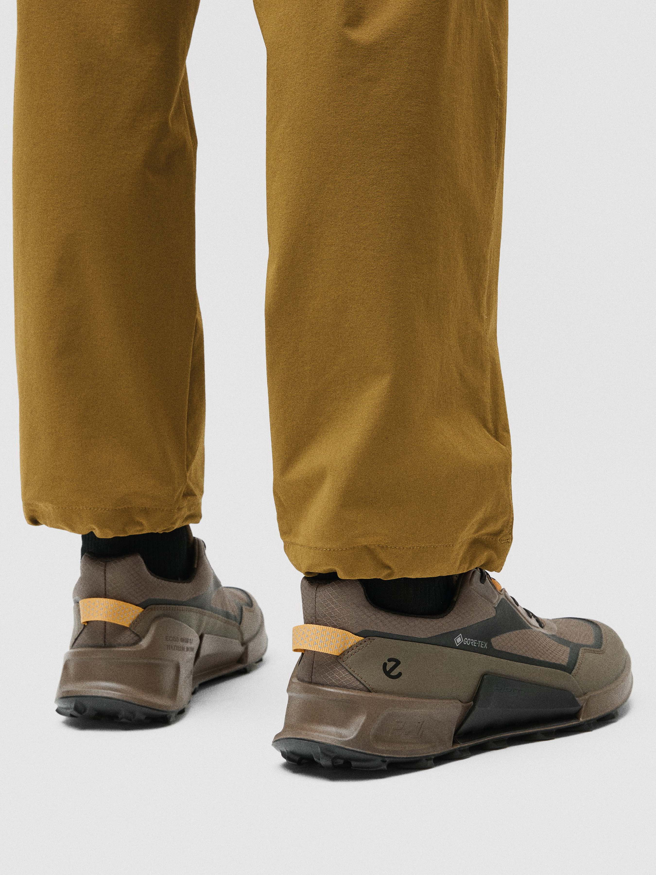 Кросівки ECCO модель 82392461293 Фото