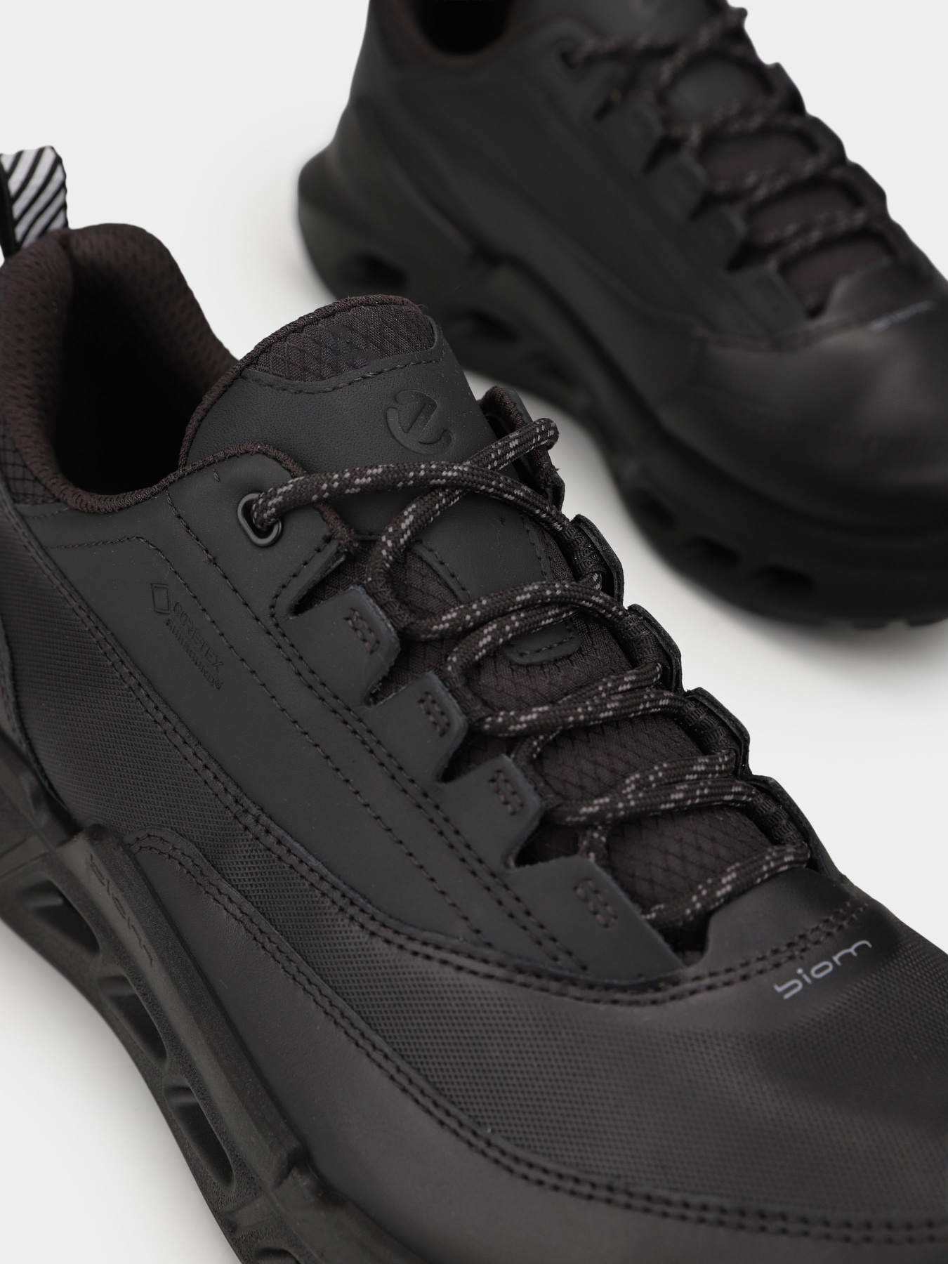 Кроссовки ECCO модель 85030451094 Фото