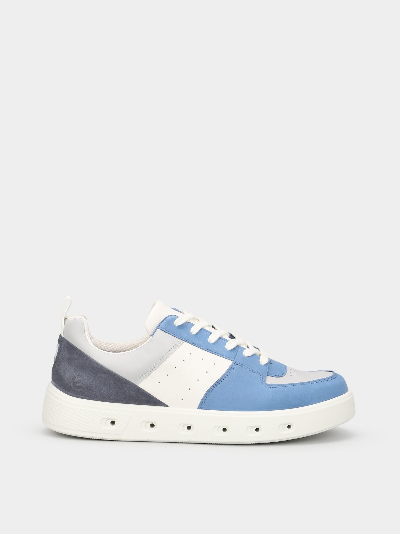 ECCO модель 52081461570 Фото