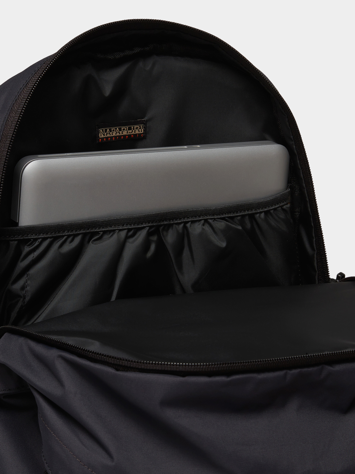 Рюкзак Napapijri H-Adula Dp 27L модель NP0A4I8A0411 Фото