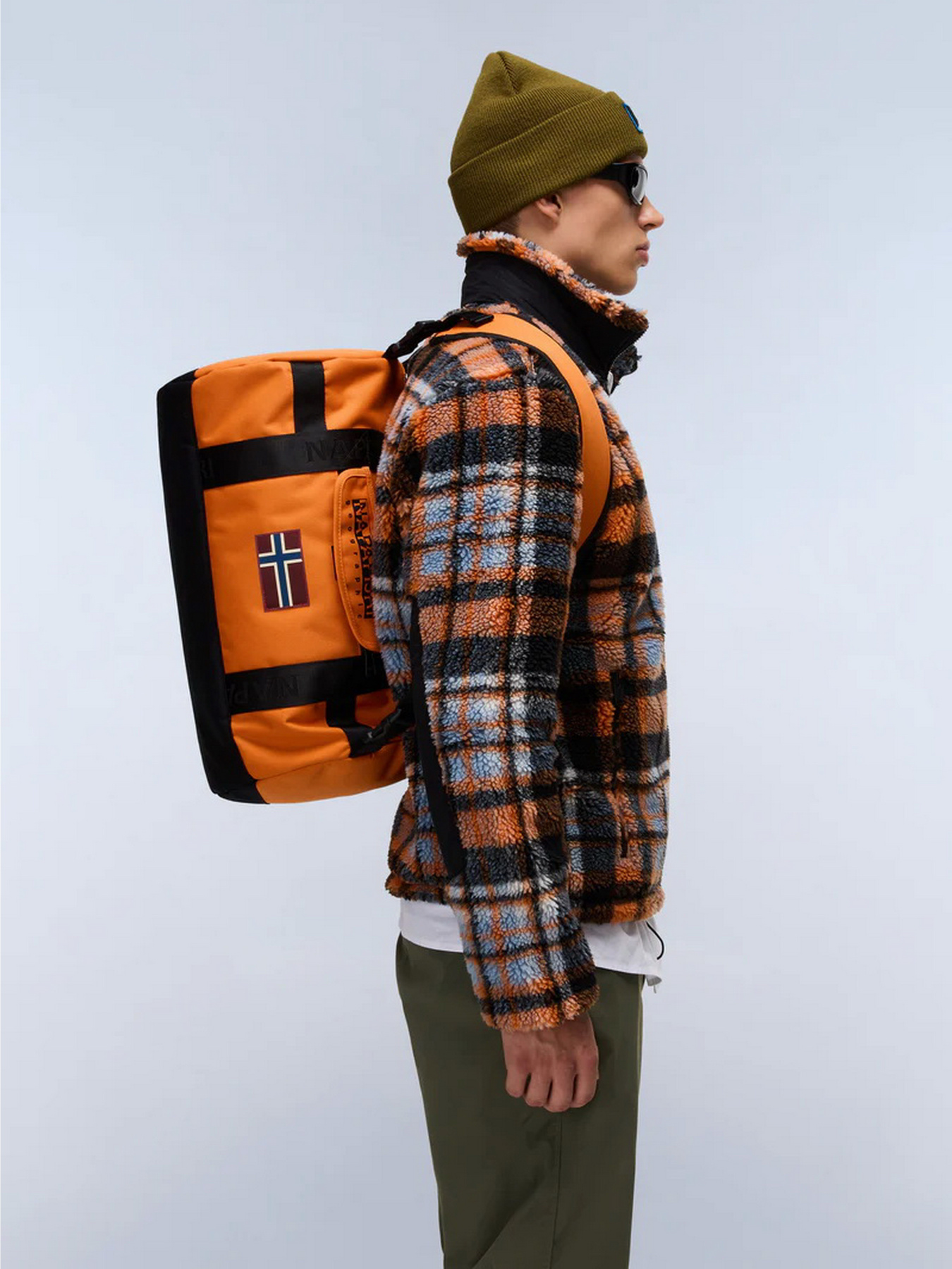 Дорожная сумка Napapijri Bering Travel Duffle Bag 24.5 L модель NP0A88ULA681 Фото