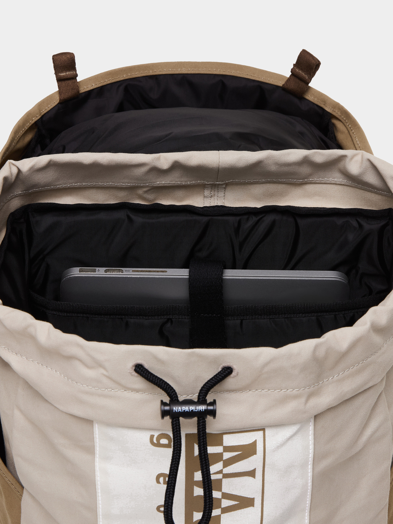 Napapijri NP0A891NMZD1 модель NP0A891NMZD1 Napapijri NP0A891NMZD1 модель NP0A891NMZD1 Фото