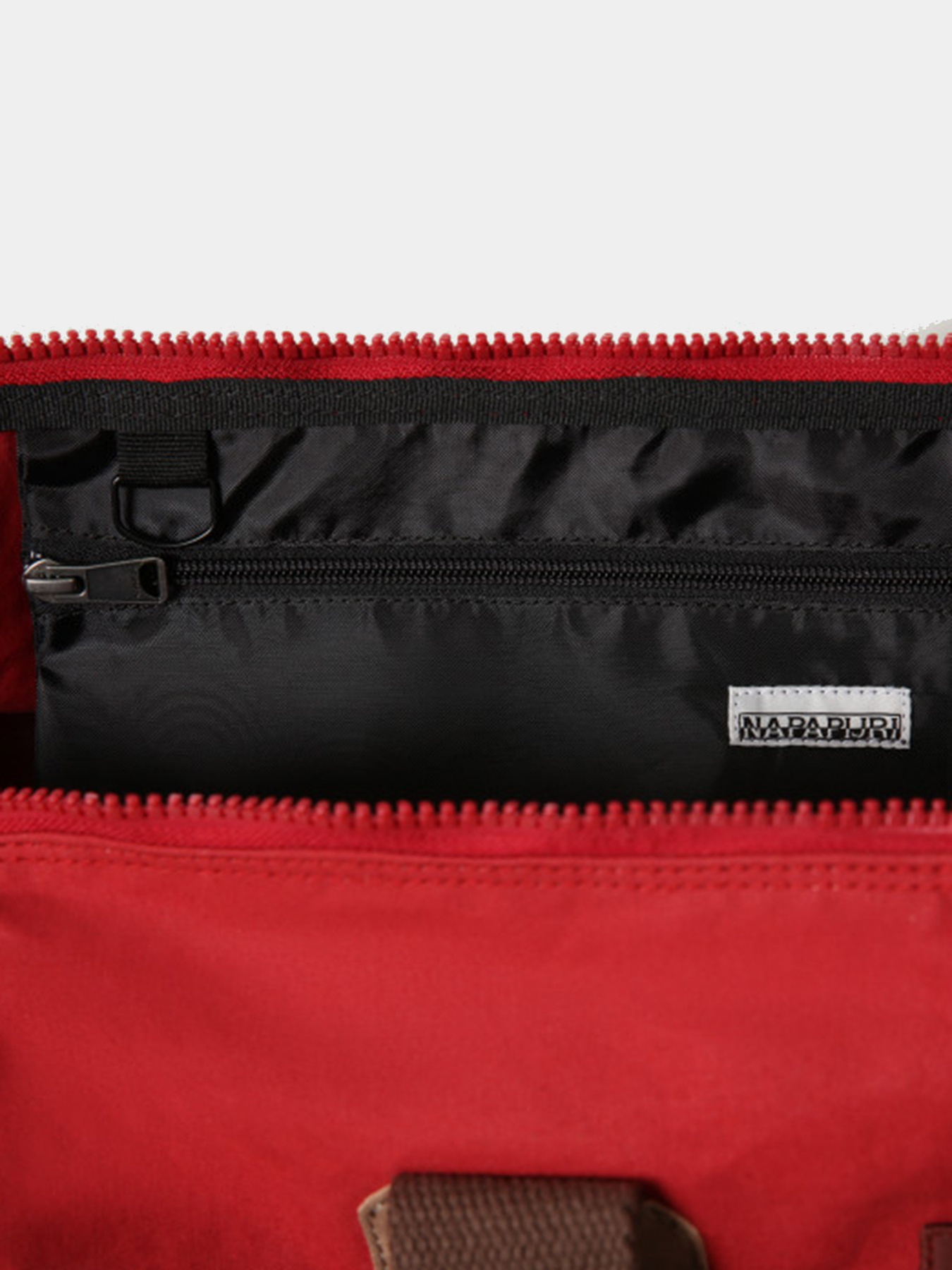 Сумка Napapijri Hering Duffle 2 модель NP0A4EUD0941 Сумка Napapijri Hering Duffle 2 модель NP0A4EUD0941 Фото