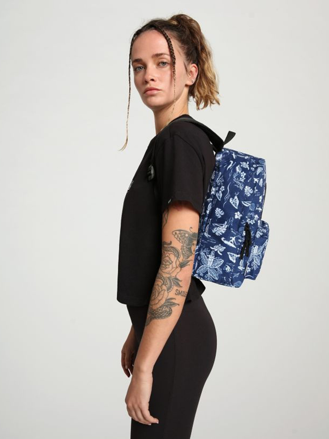 Рюкзаки Napapijri Voyage Mini модель NP0A4FCKF6J1 Фото