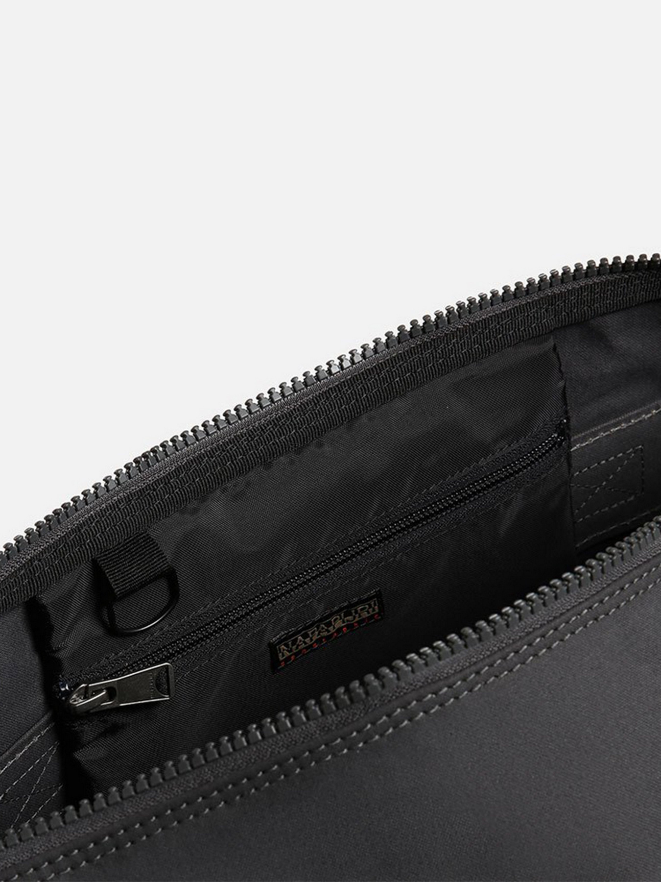 Сумка Napapijri Duffle Bering Small модель NP0A4GGL1981 Фото