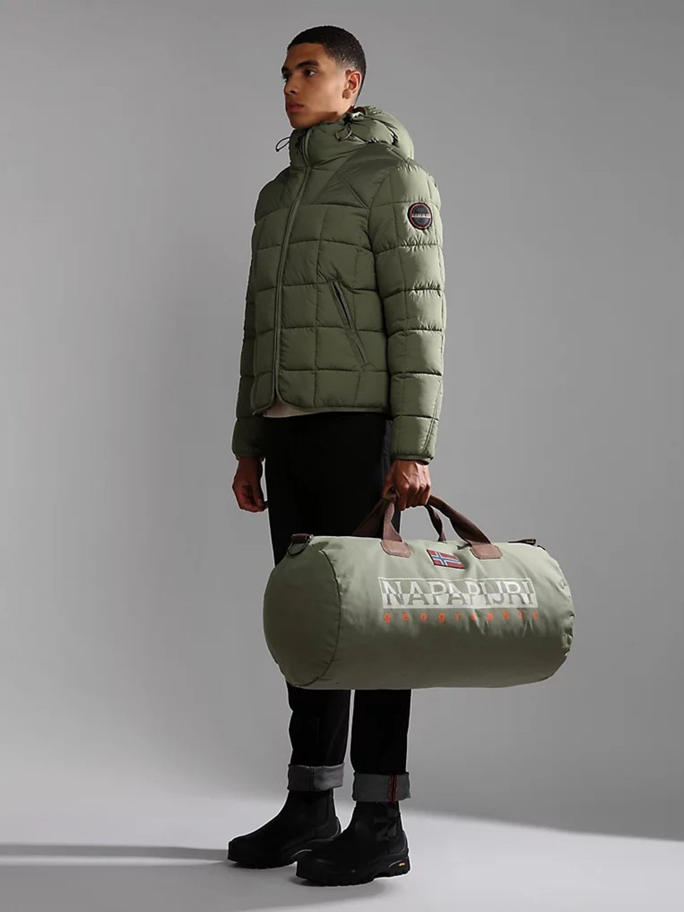 Дорожная сумка Napapijri Bering 3 модель NP0A4GGMGAE1 Фото