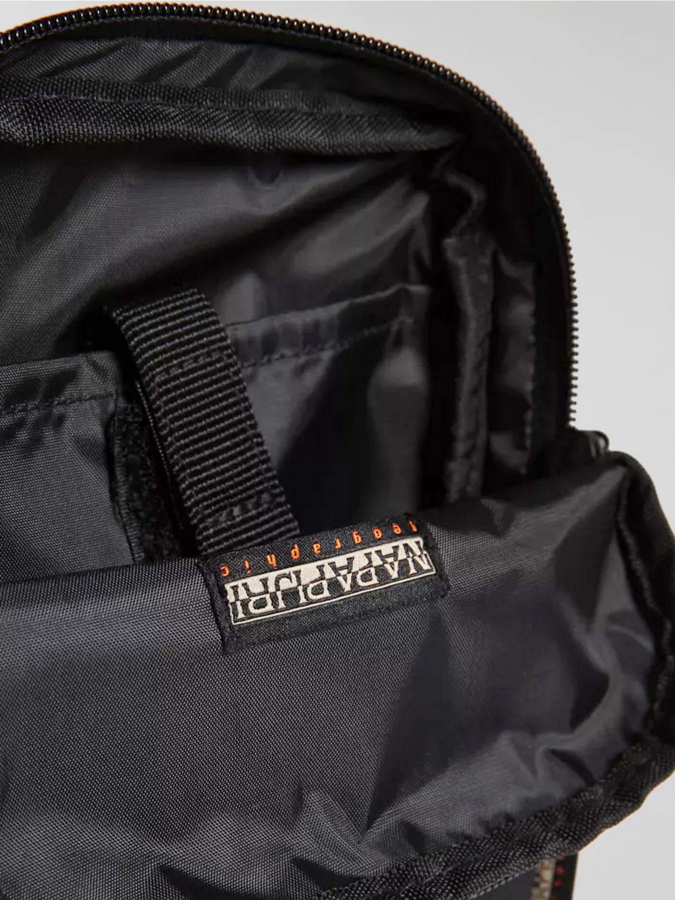 Крос-боді Napapijri HATCH CROSS модель NP0A4GFO0411 Фото