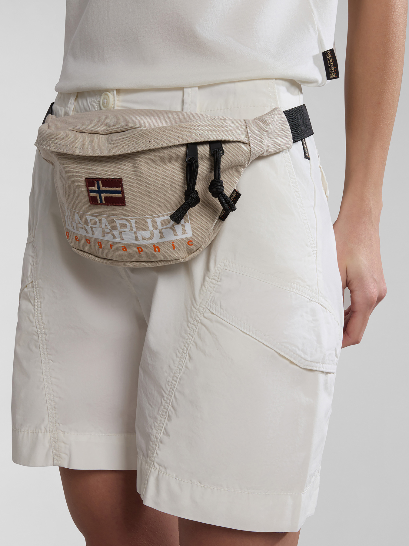 Поясна сумка Napapijri Hering модель NP0A4GGPN901 Фото