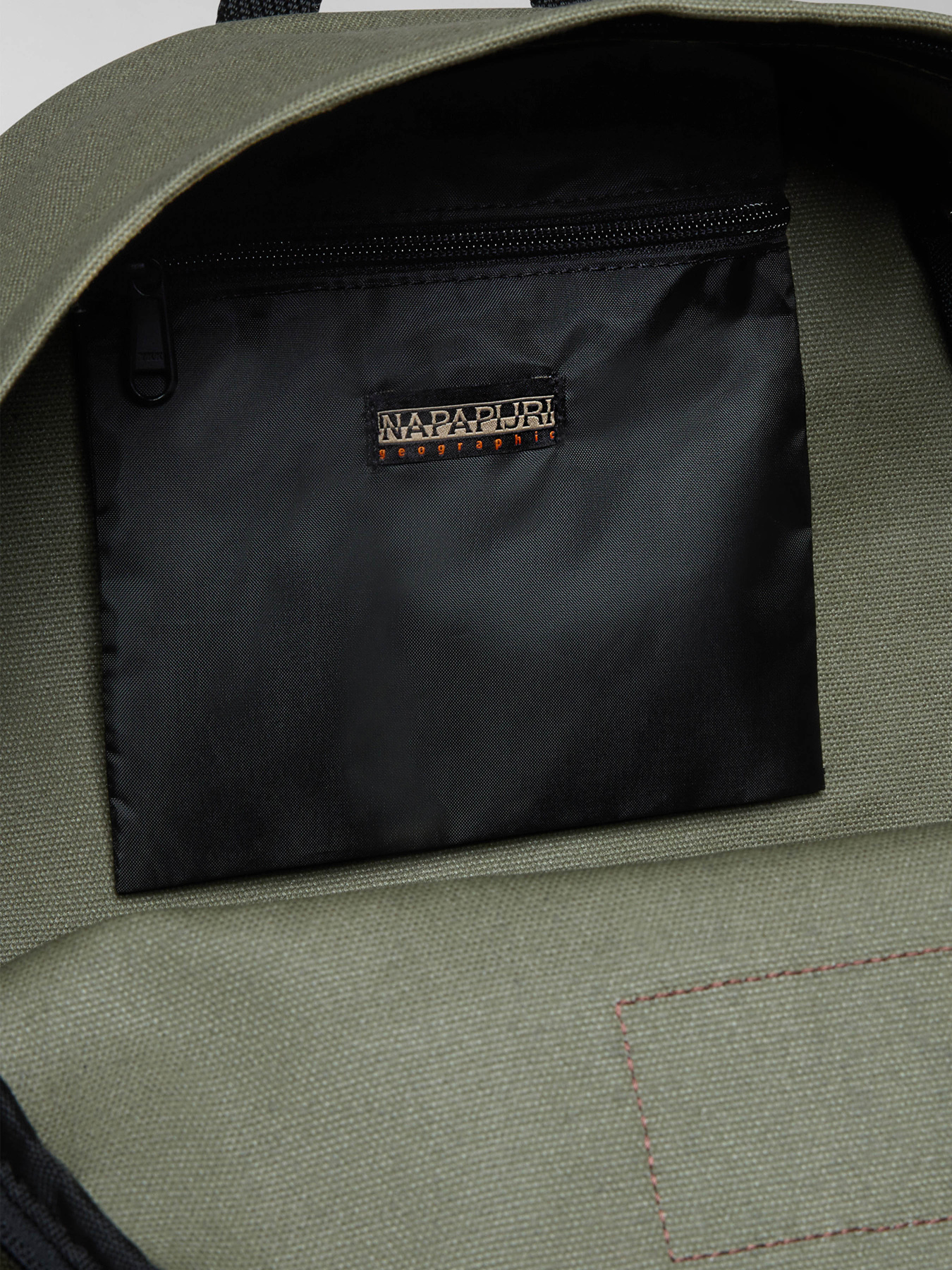 Рюкзак Napapijri Hering Dp 20,8L модель NP0A4G99GAE1 Фото